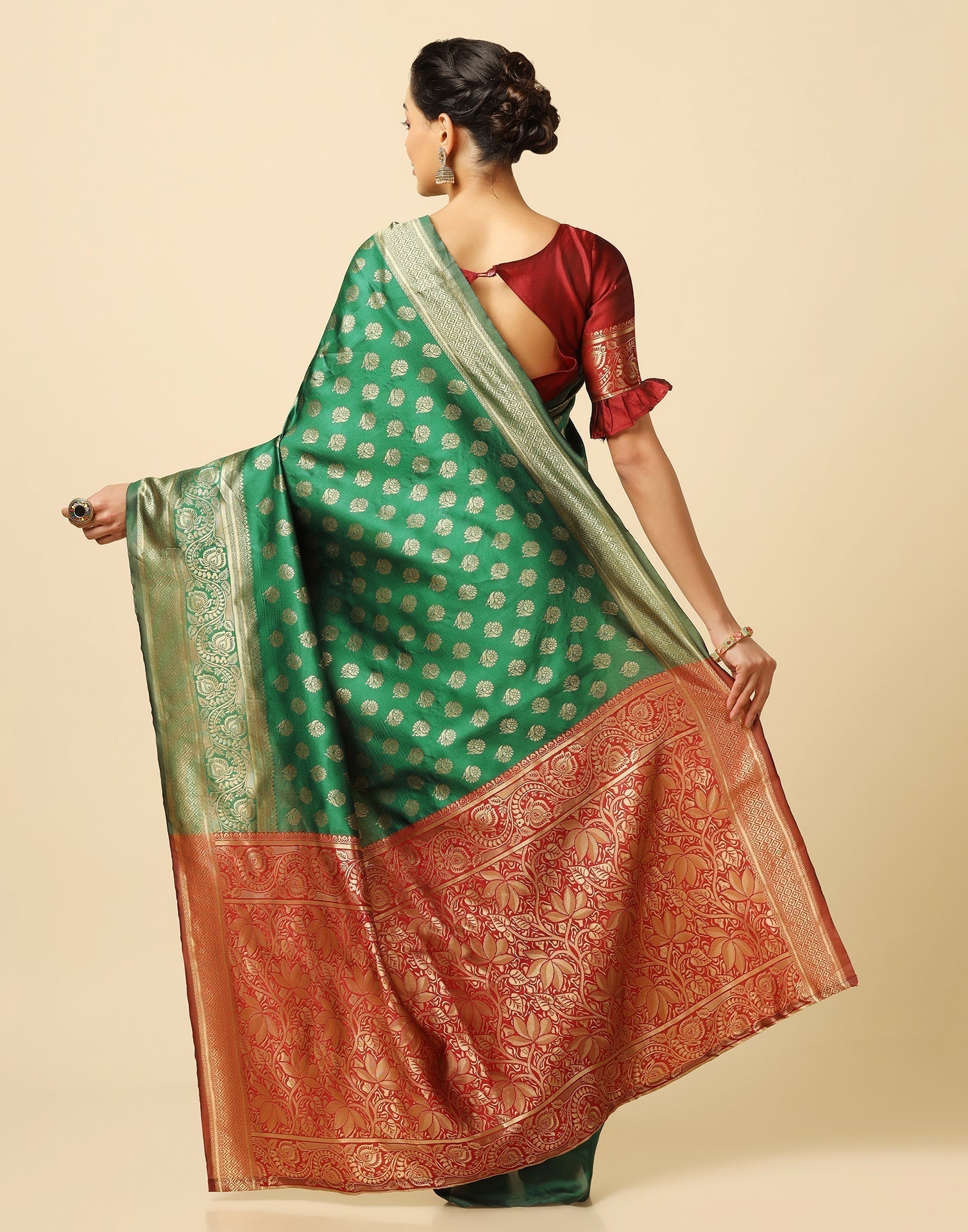 Green And Golden Silk Jacquard Saree | Leemboodi
