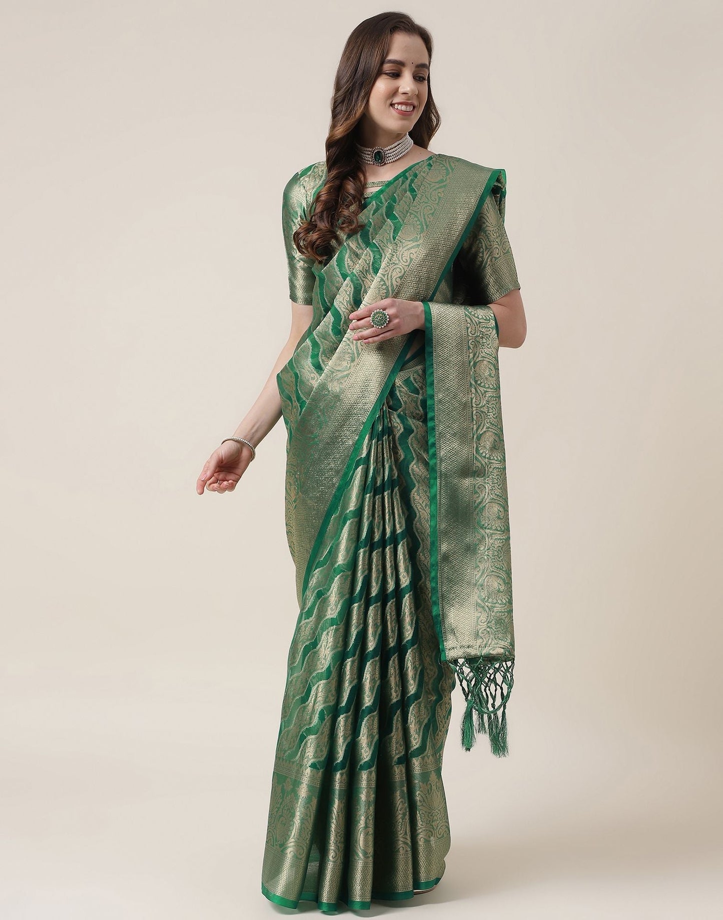 Green And Golden Organza Jacquard Saree | Leemboodi
