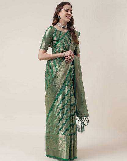 Green And Golden Organza Jacquard Saree | Leemboodi