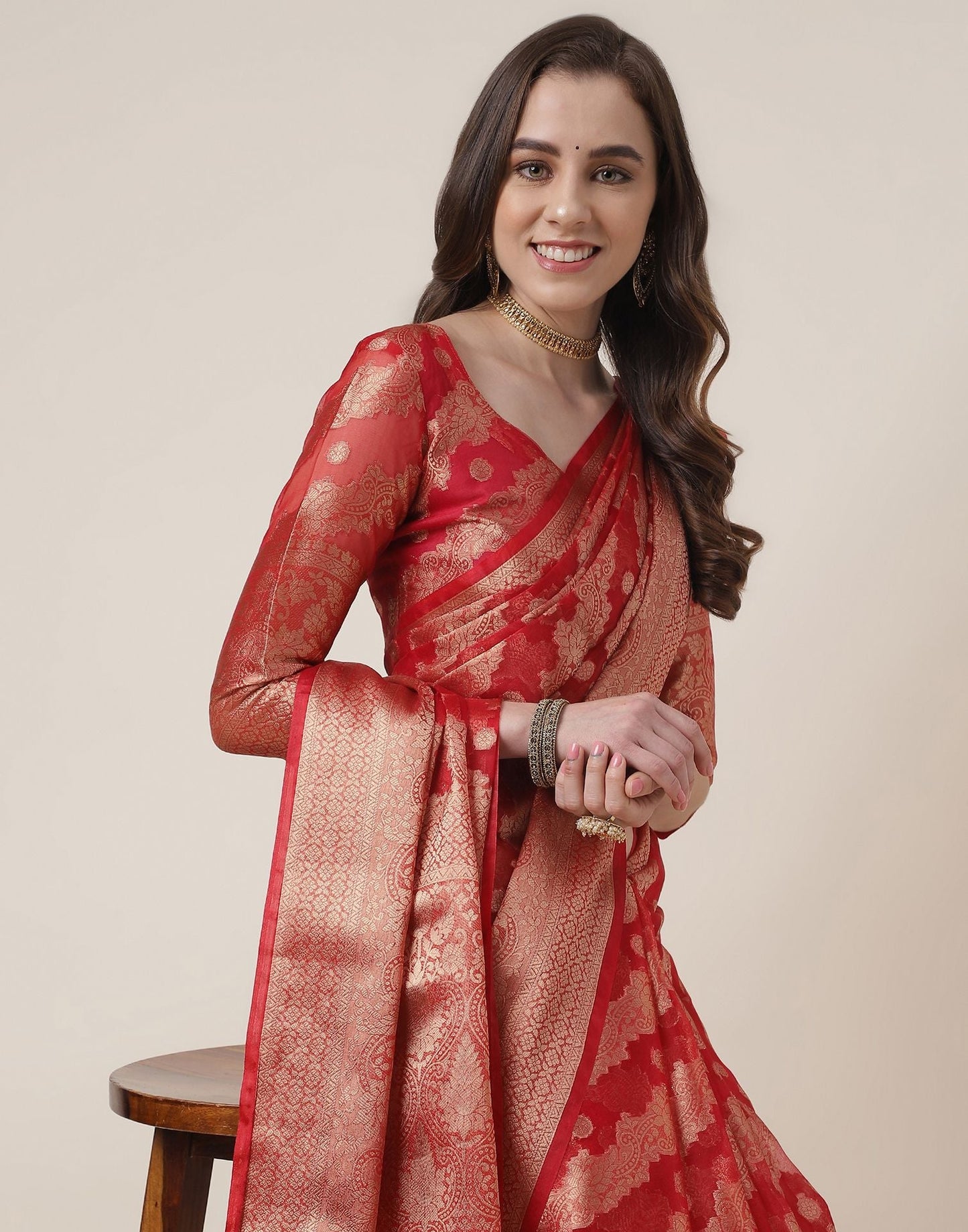 Red And Golden Organza Jacquard Saree | Leemboodi