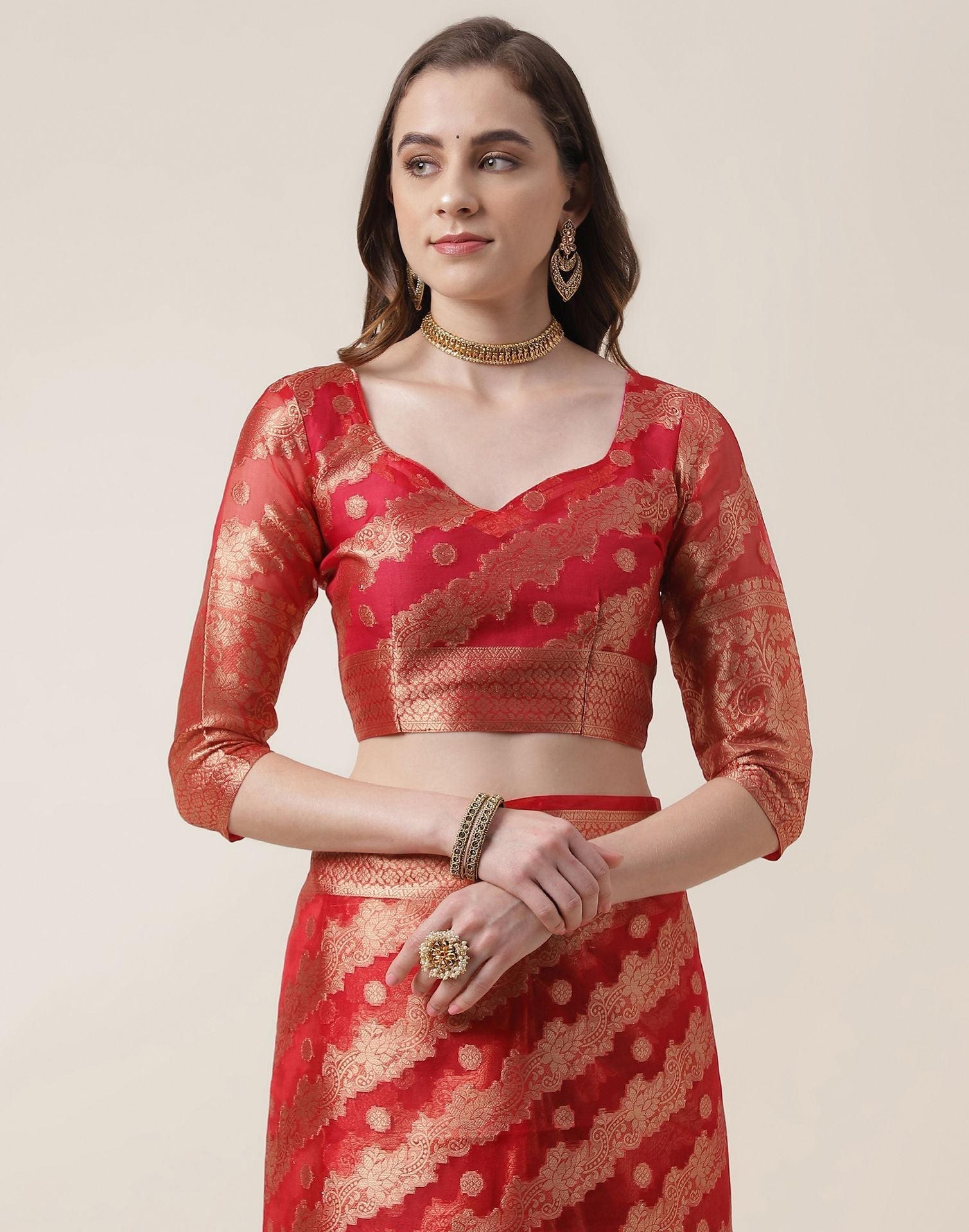 Red And Golden Organza Jacquard Saree | Leemboodi