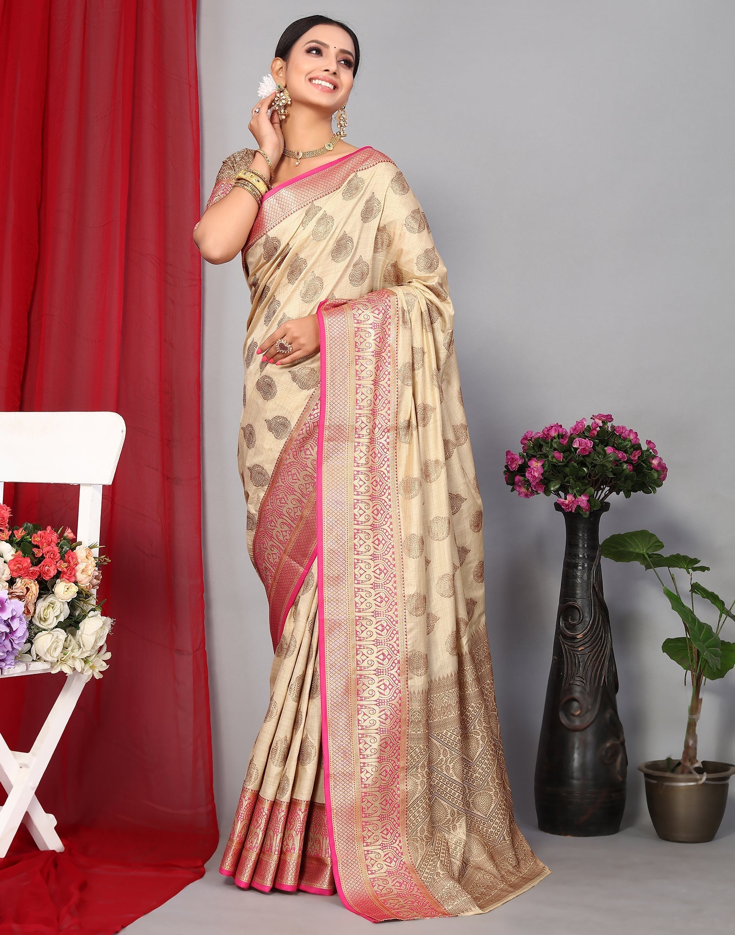 Beige Banarasi Silk Saree | Leemboodi