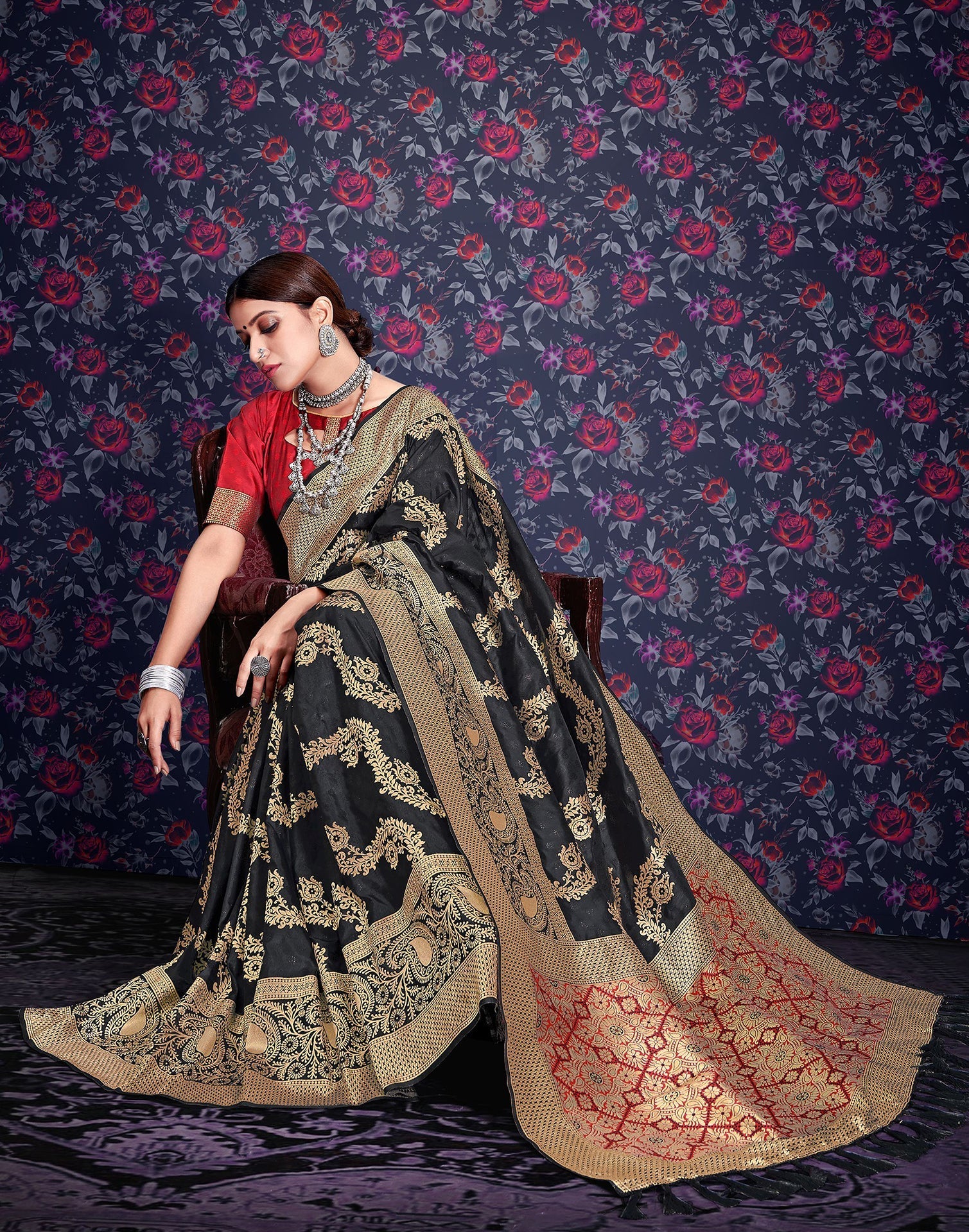 Black Banarasi Saree | Leemboodi