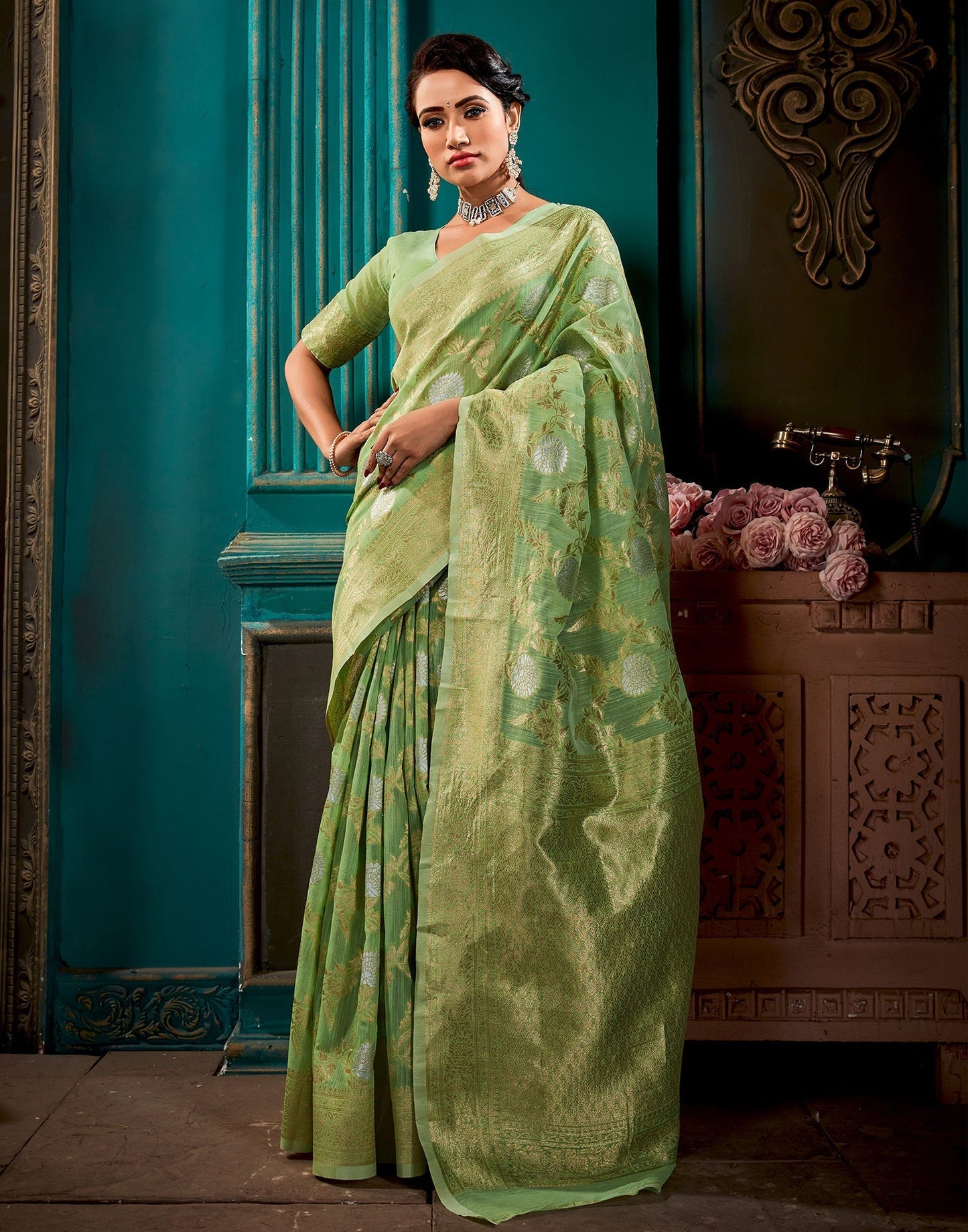 Light Green Linen Saree | Leemboodi