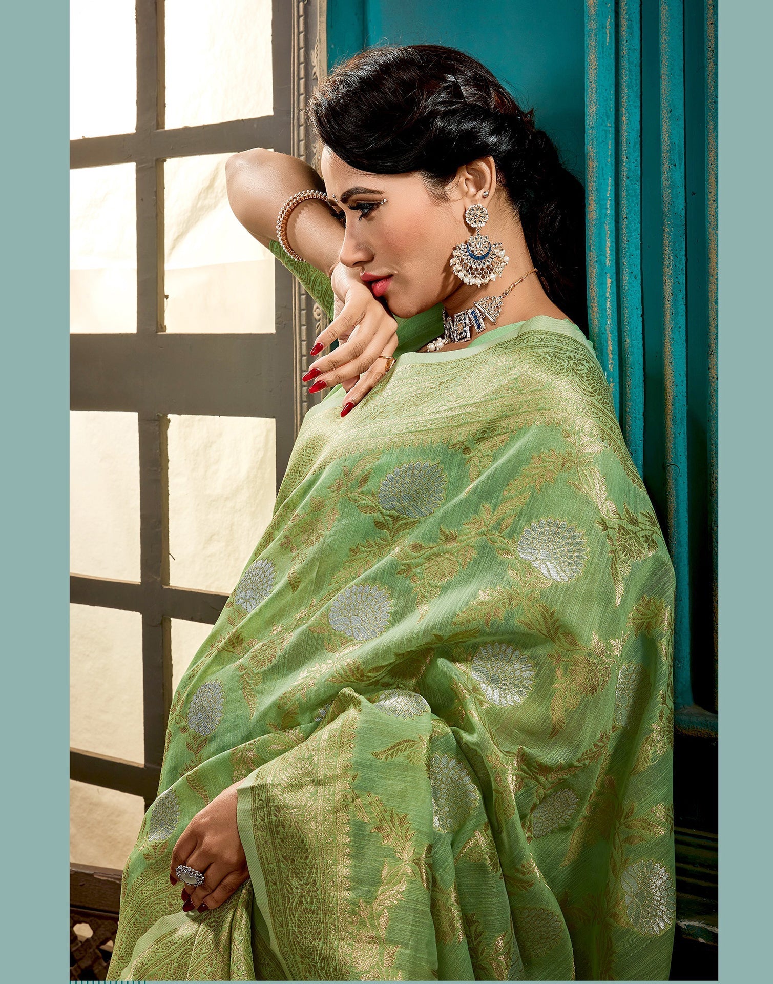 Light Green Linen Saree | Leemboodi