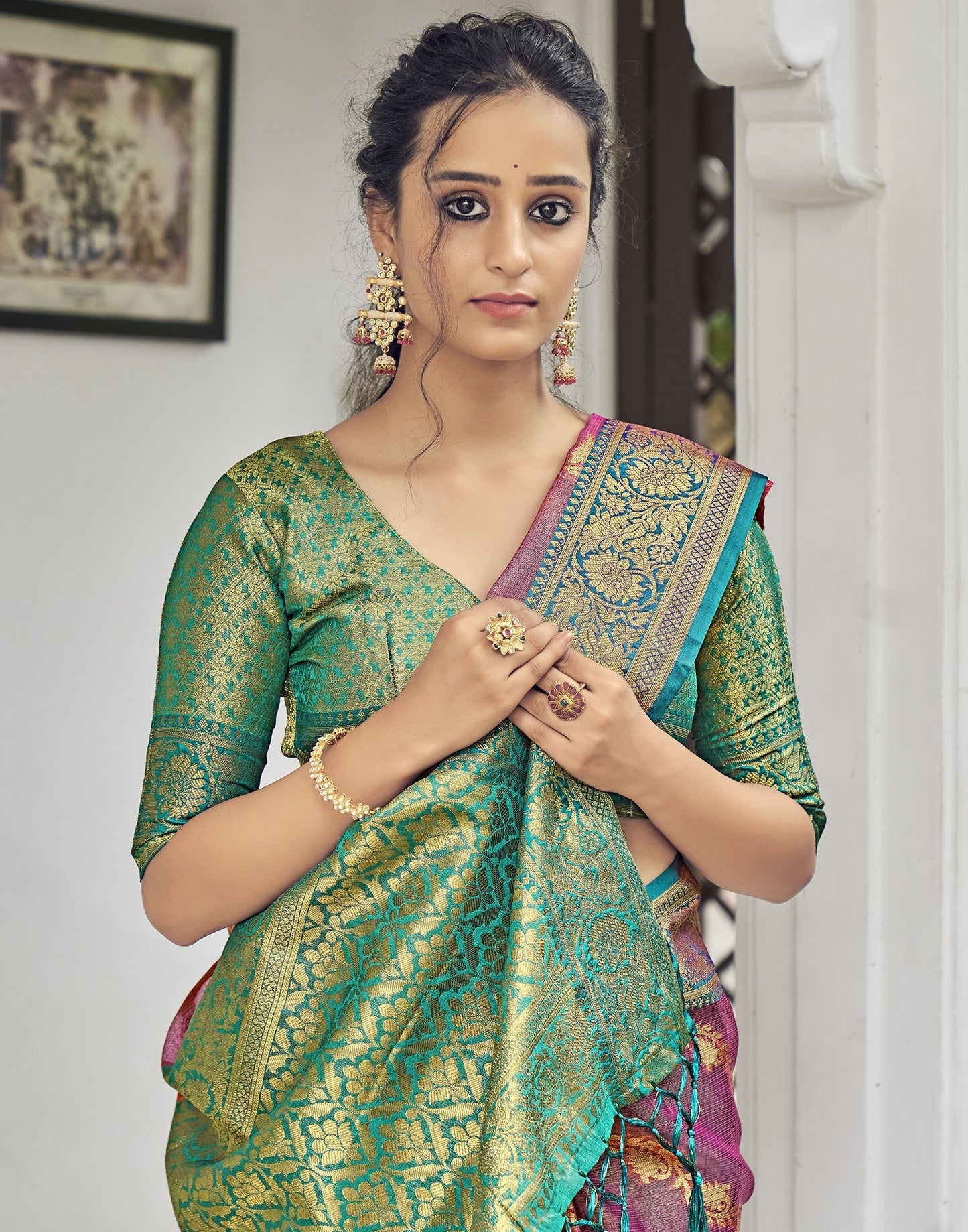 Pink Banarasi Saree | Leemboodi