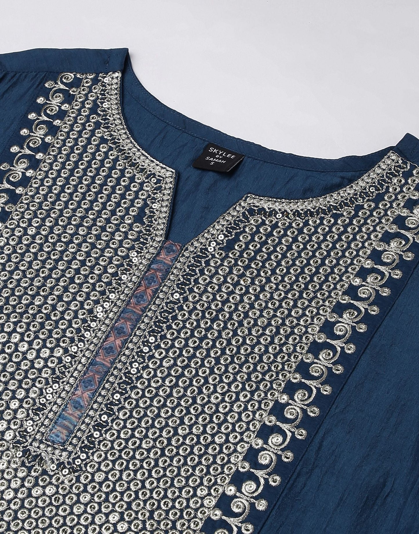 Blue Chinnon Embroidery Straight Kurti With Pant And Dupatta | Sudathi