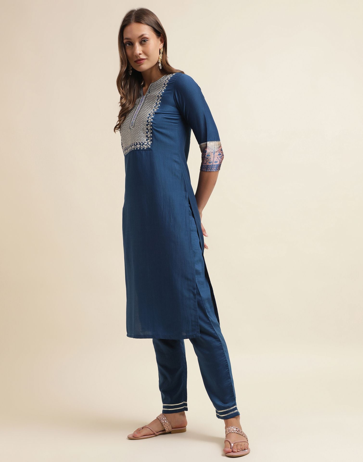 Blue Chinnon Embroidery Straight Kurti With Pant And Dupatta | Sudathi