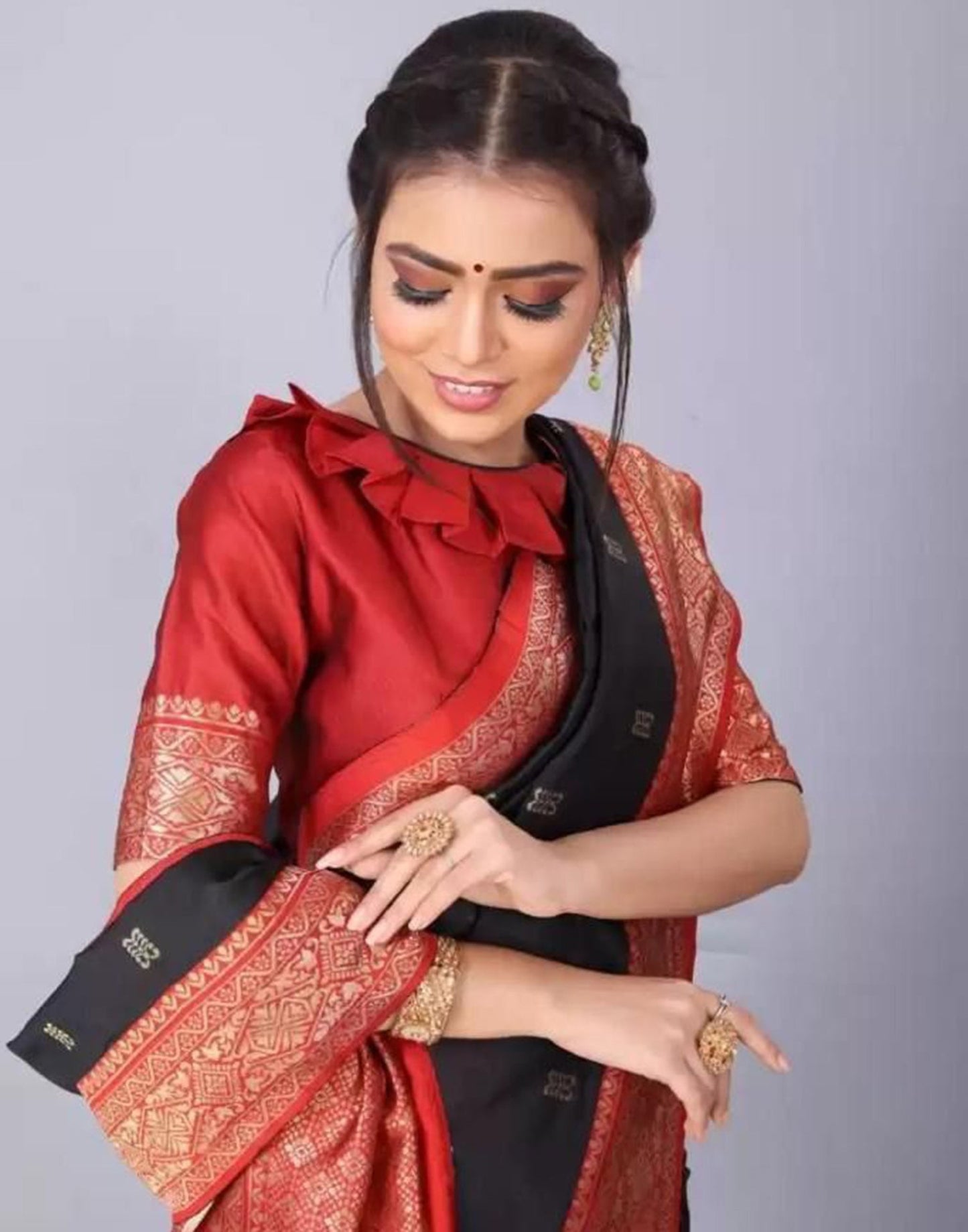 Black Banarasi Silk Saree | Sudathi