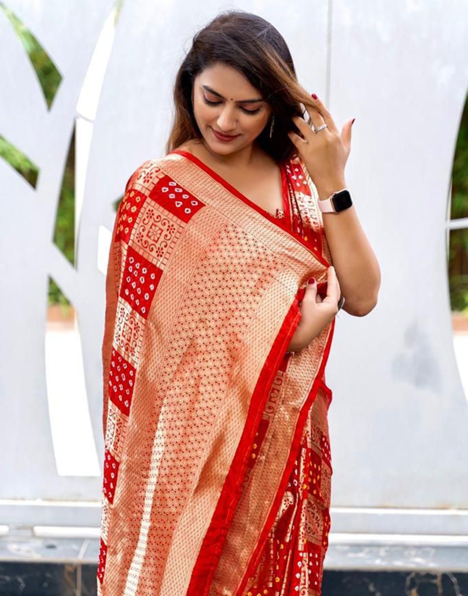 Red Banarasi Silk Saree | Leemboodi