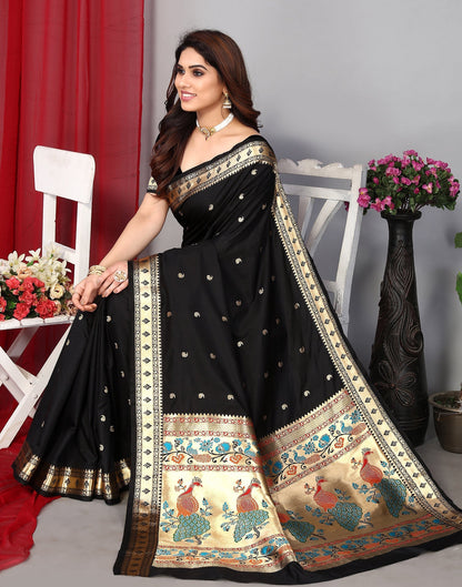 Black Paithani Silk Saree With Zari Weaving Work | Leemboodi