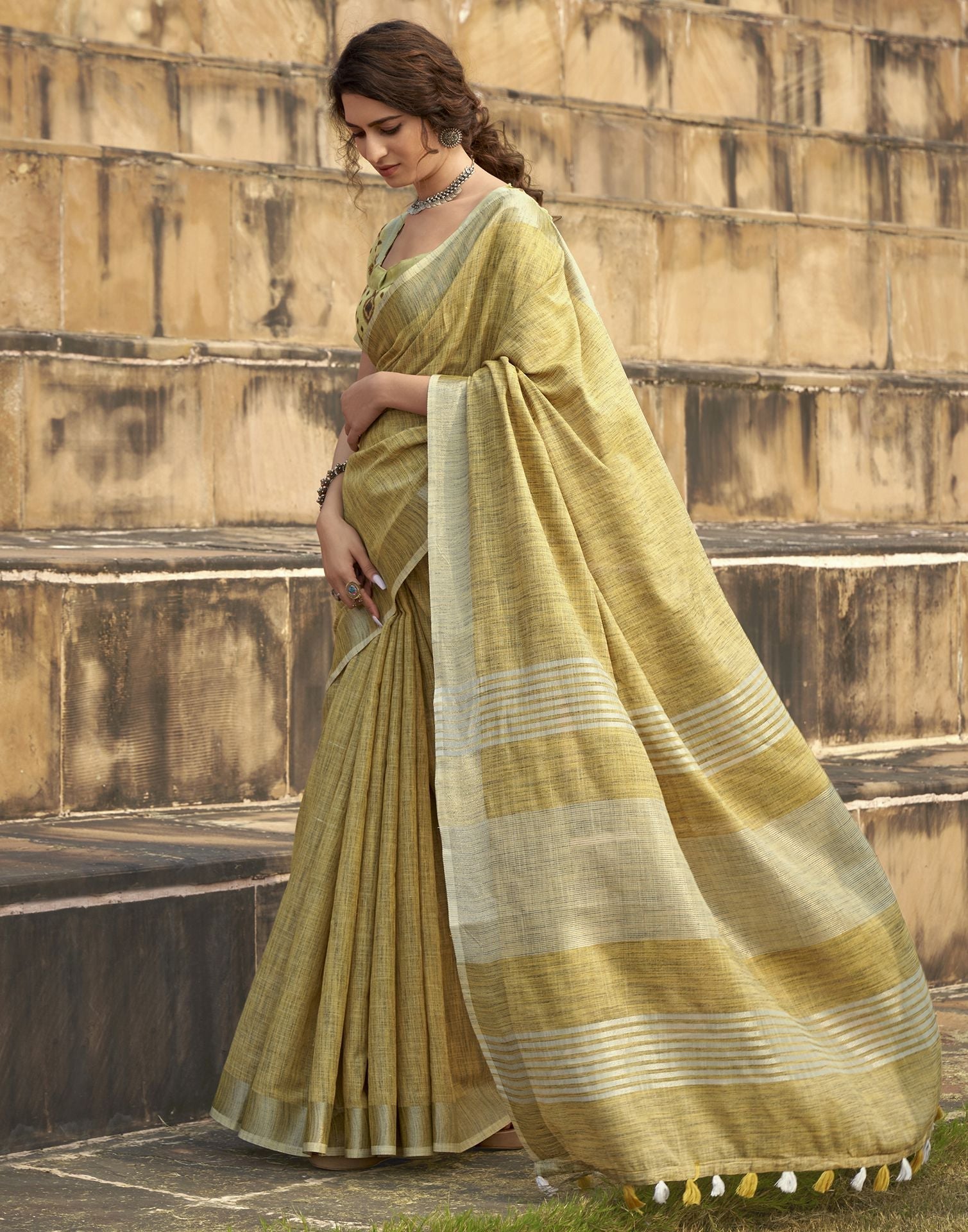 Olive Green Self Woven Cotton Saree | Leemboodi