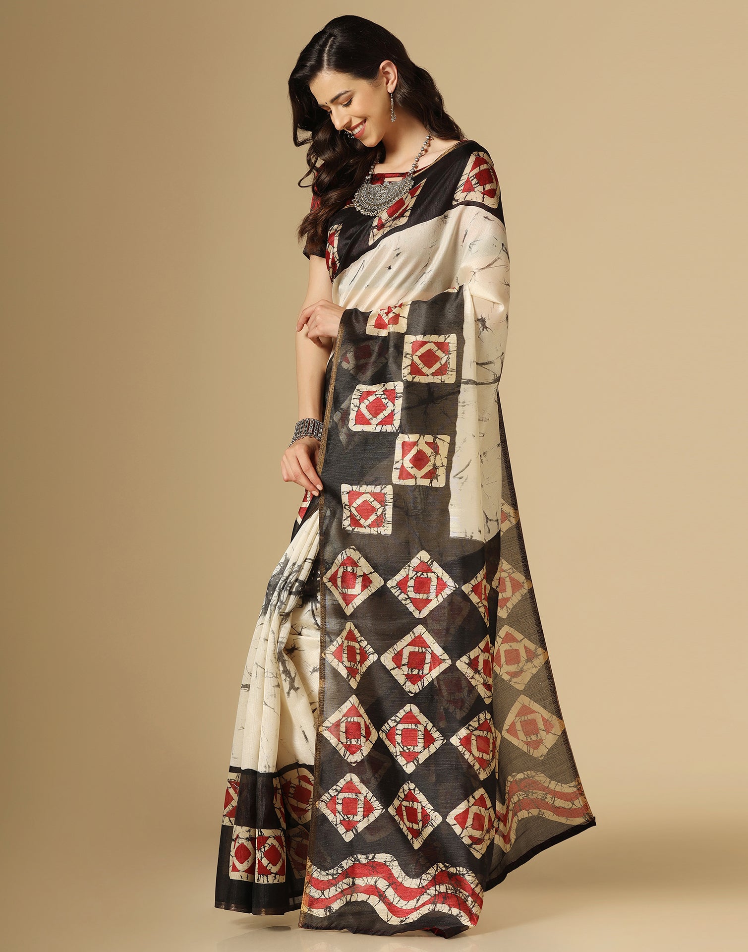 Cream Printed Silk Saree | Sudathi