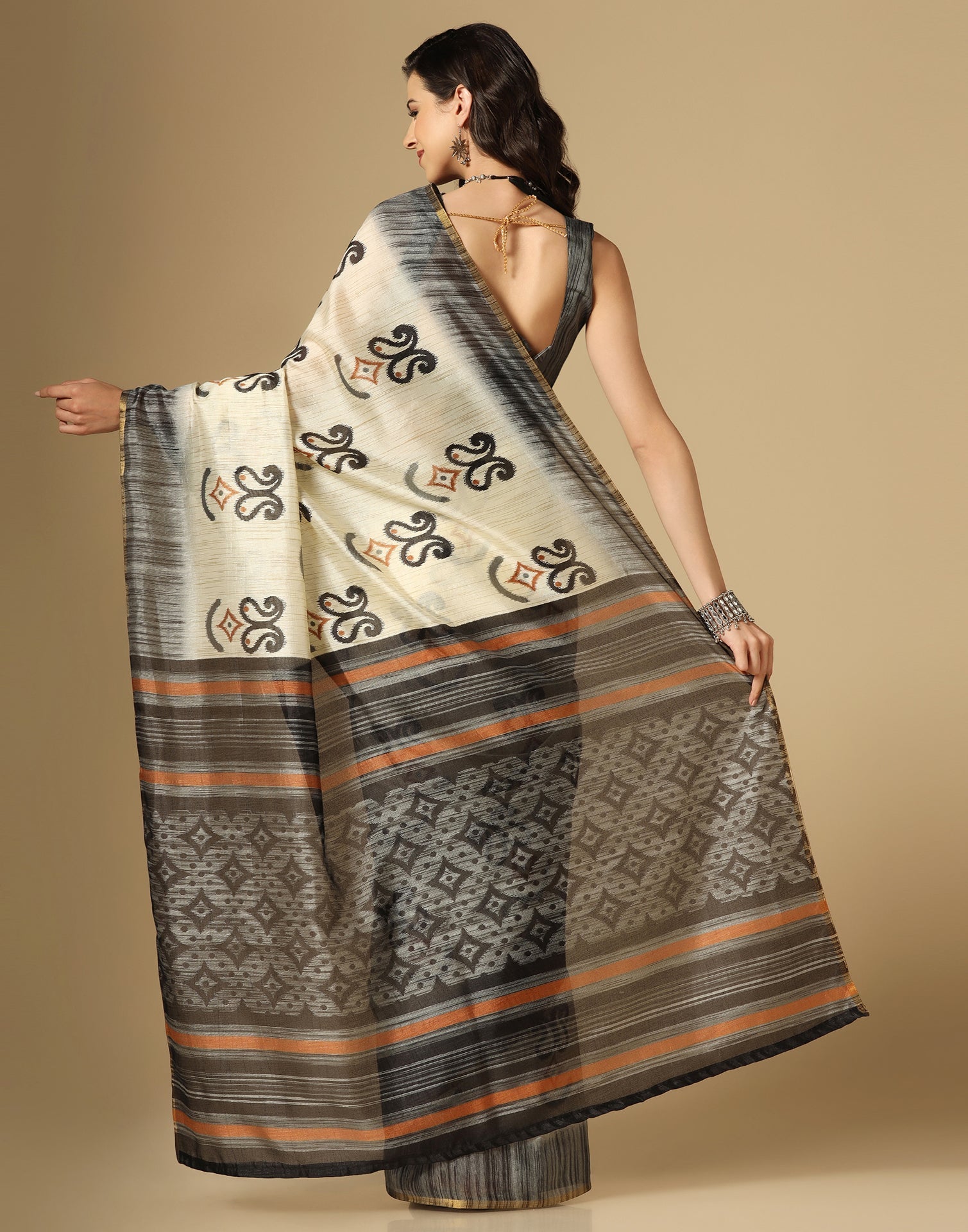Cream Printed Silk Saree | Sudathi