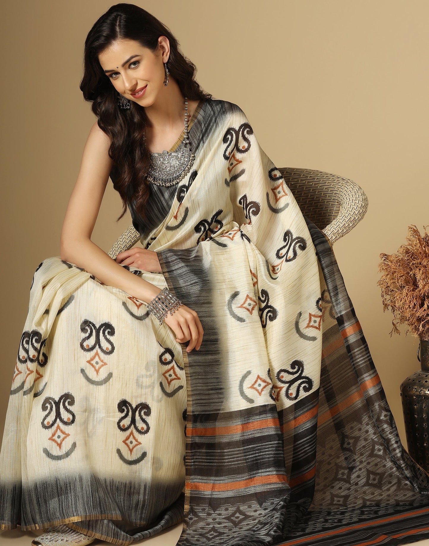 Cream Printed Silk Saree | Sudathi