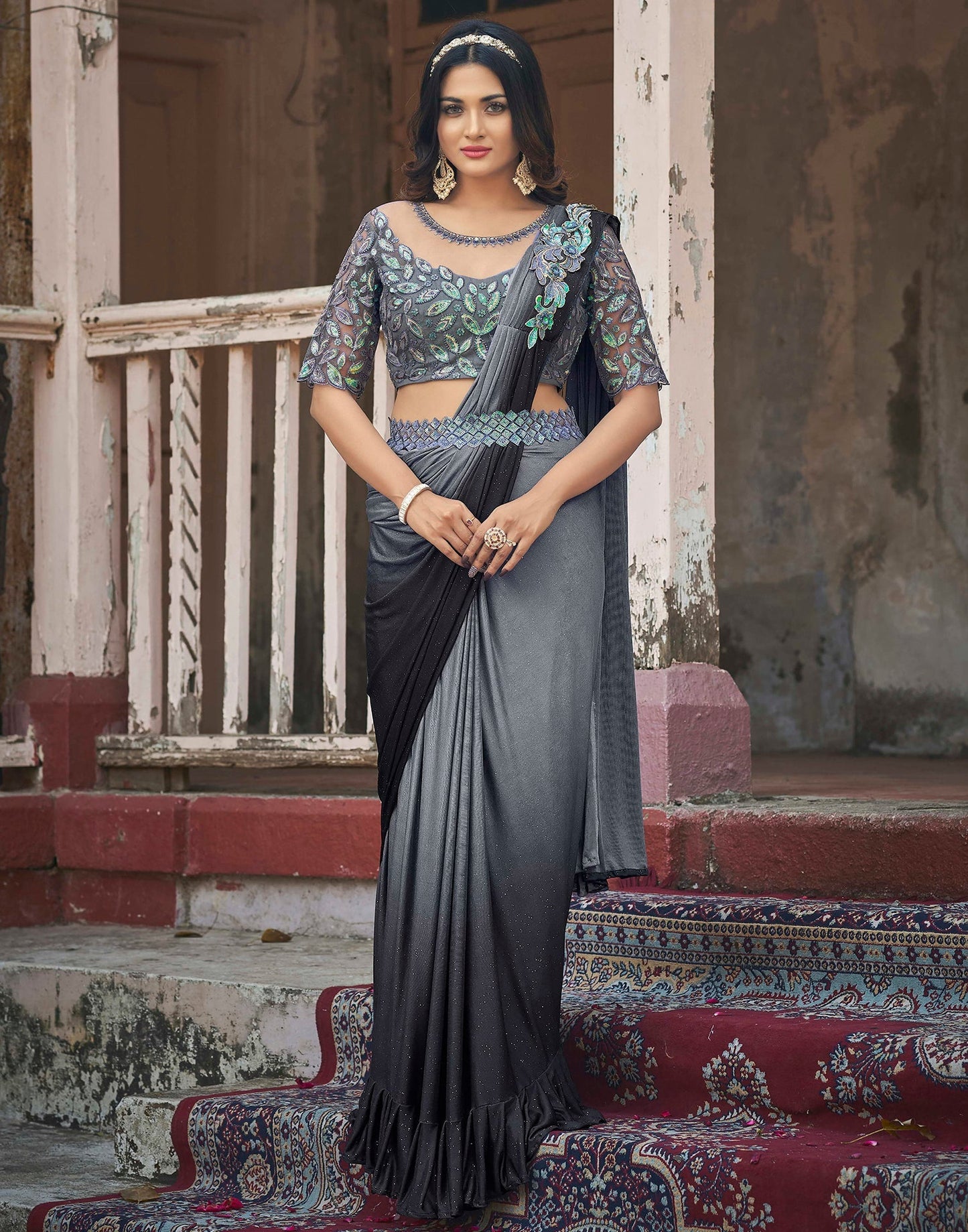 Grey Plain Lycra Saree | Leemboodi