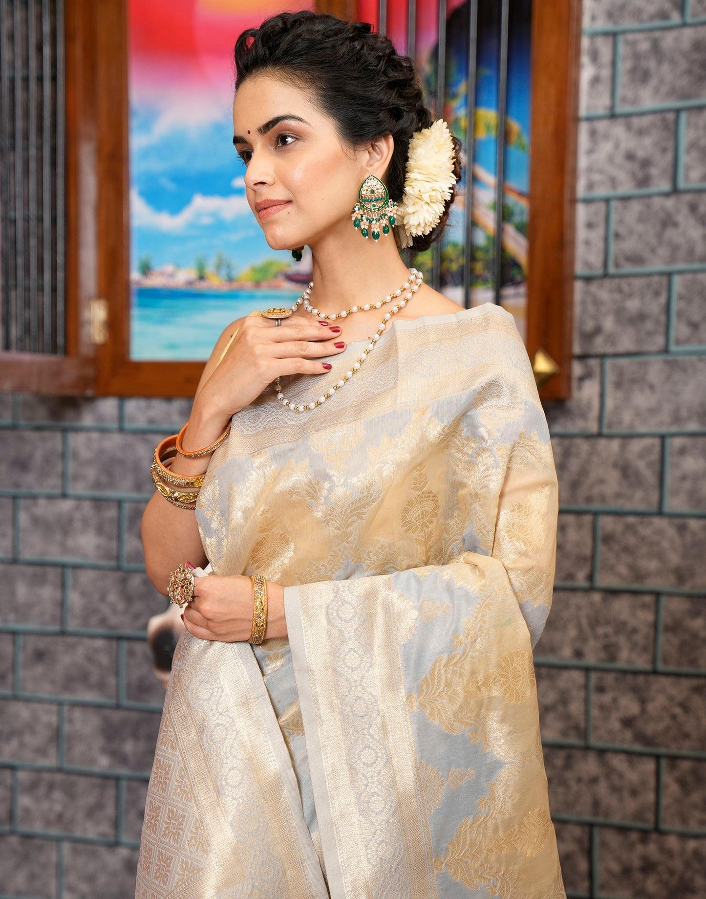 Grey Banarasi Silk Saree | Leemboodi