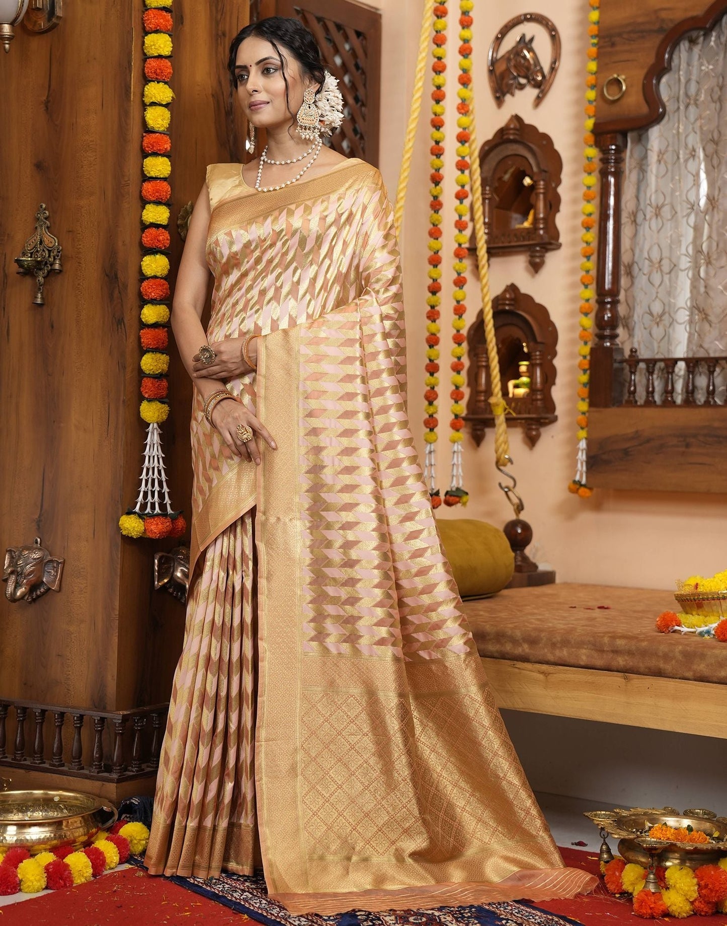 Light Pink Banarasi Silk Saree | Leemboodi