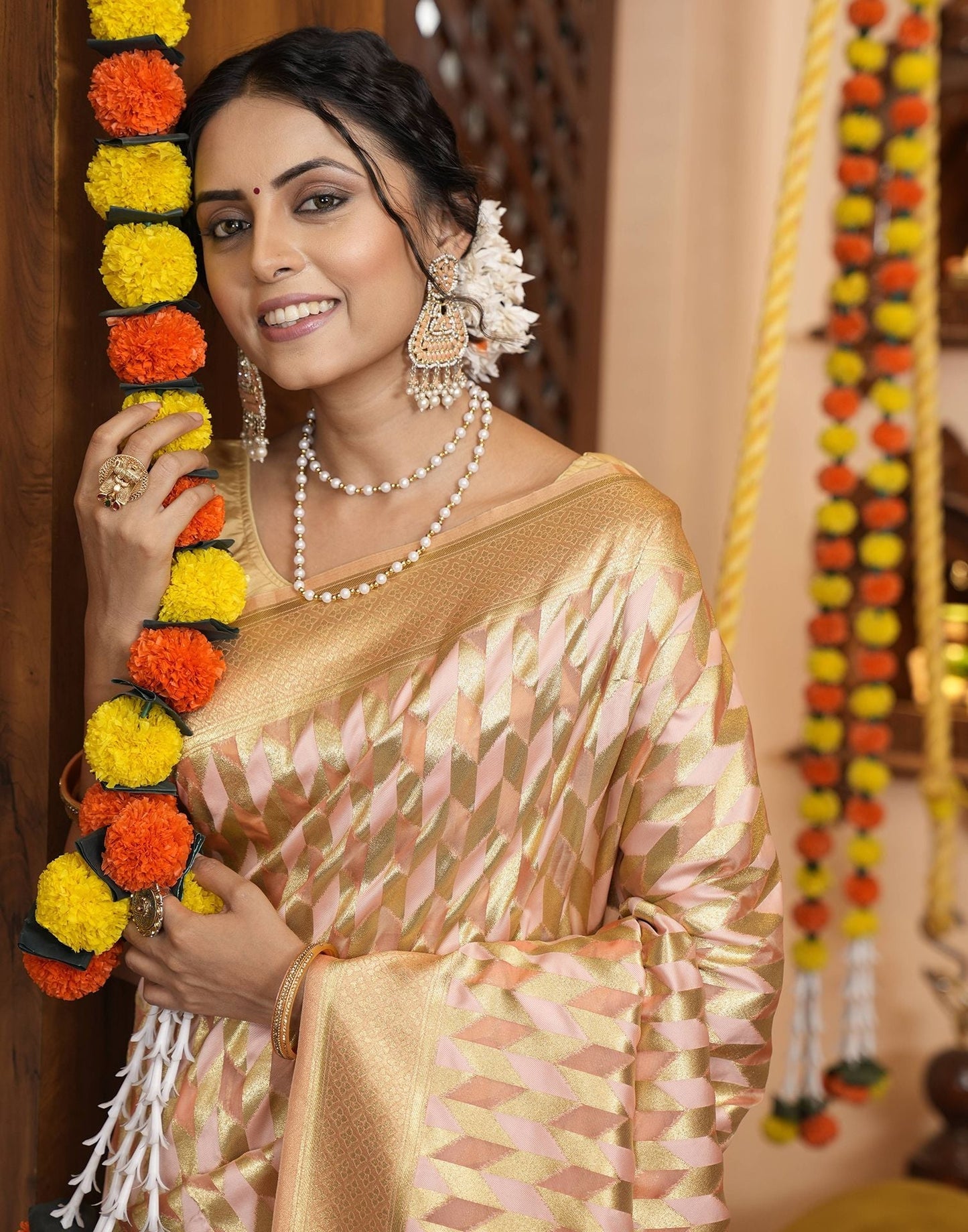 Light Pink Banarasi Silk Saree | Leemboodi