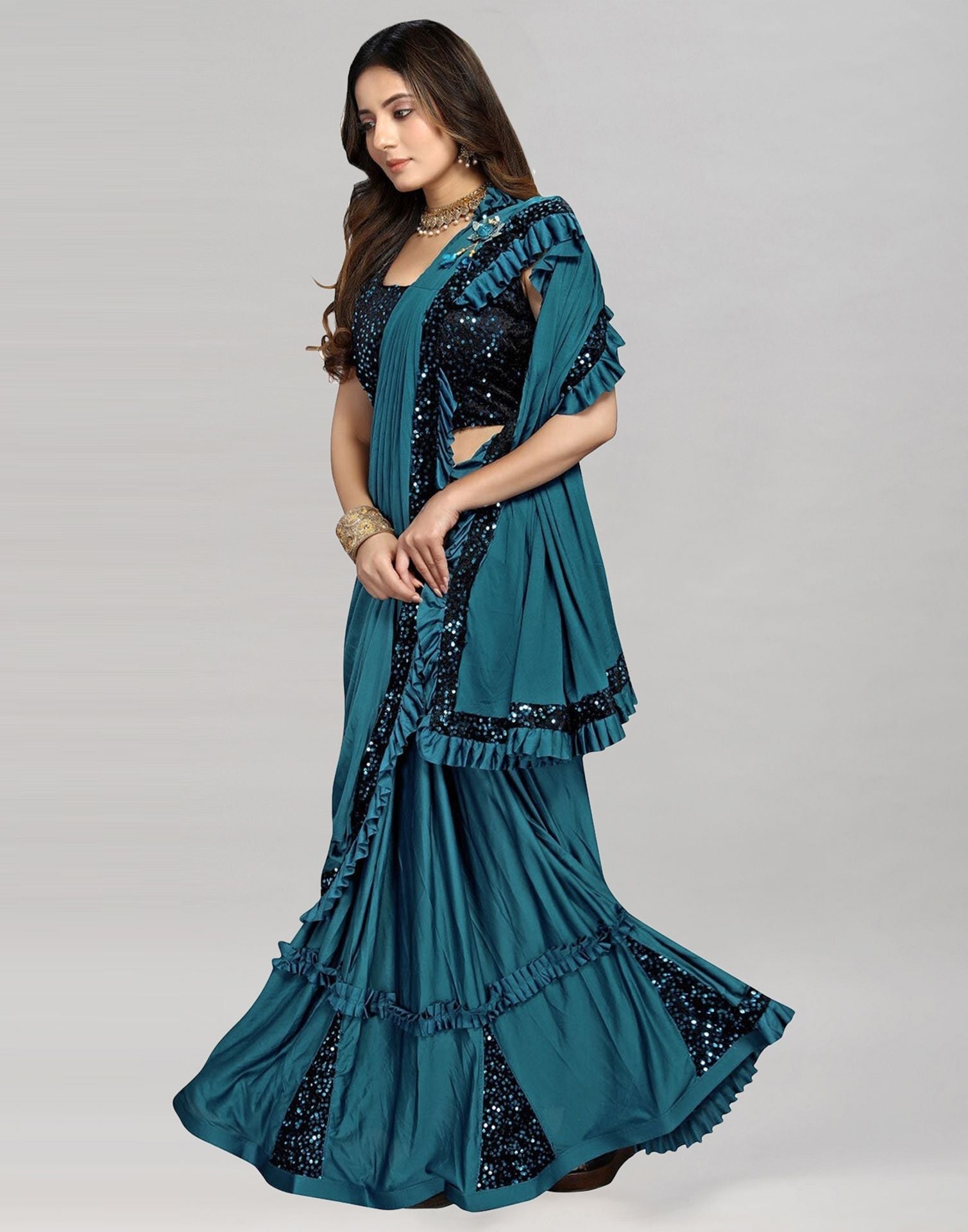 Steel Blue Plain Pre-draped Saree | Leemboodi