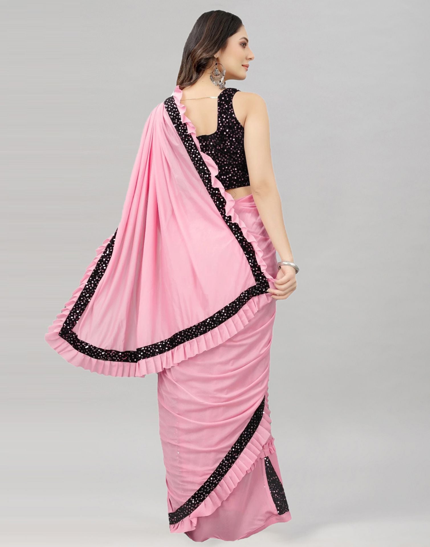 Light Pink Plain Pre-draped Saree | Leemboodi