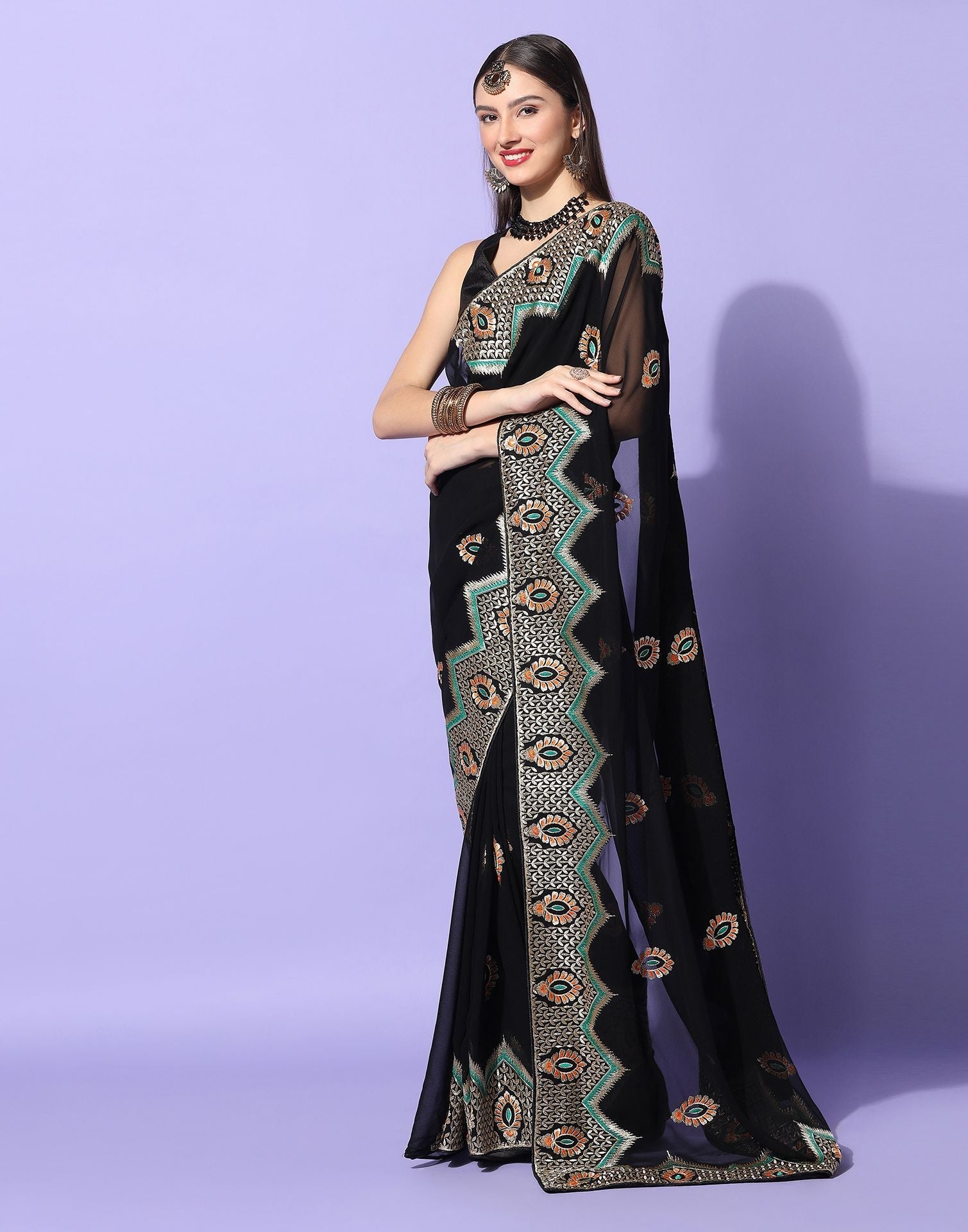 Black Embroidery Saree | Leemboodi