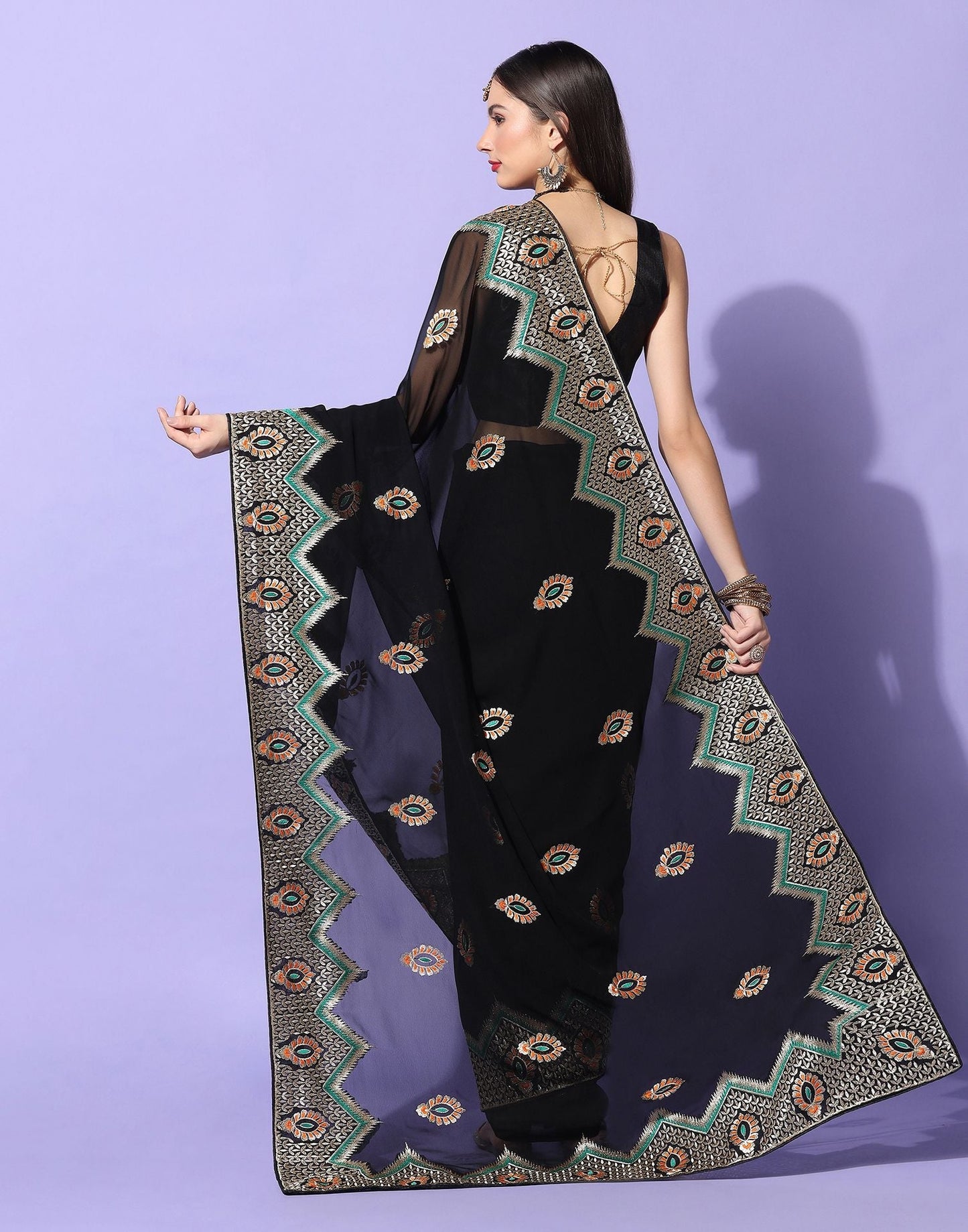 Black Embroidery Saree | Leemboodi