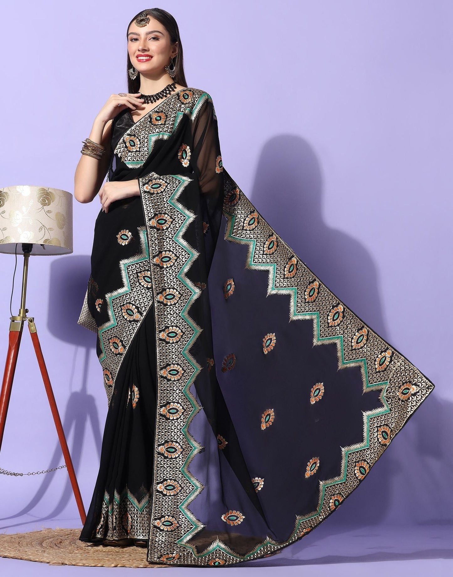 Black Embroidery Saree | Leemboodi