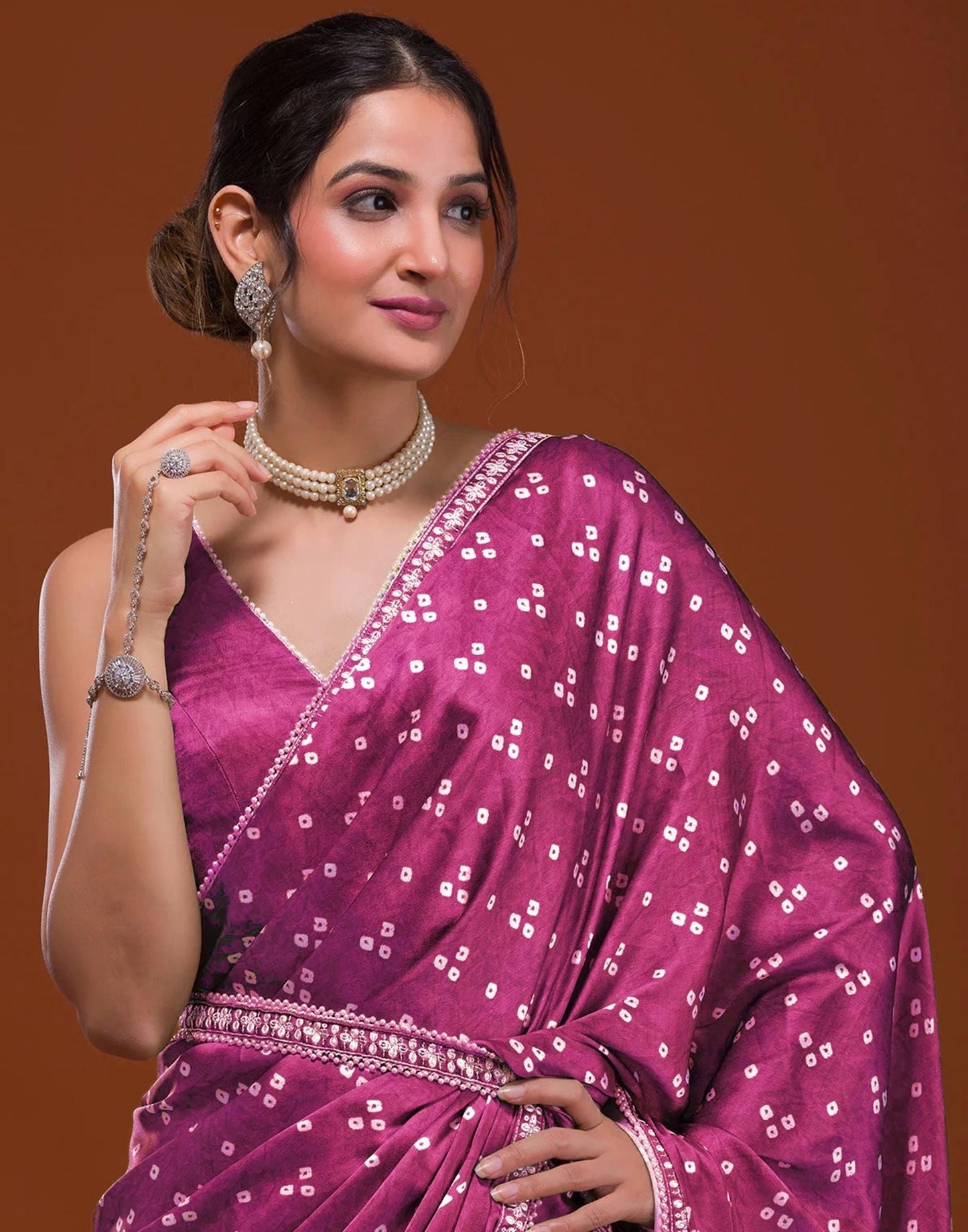 Magenta Silk Bandhani Saree | Leemboodi
