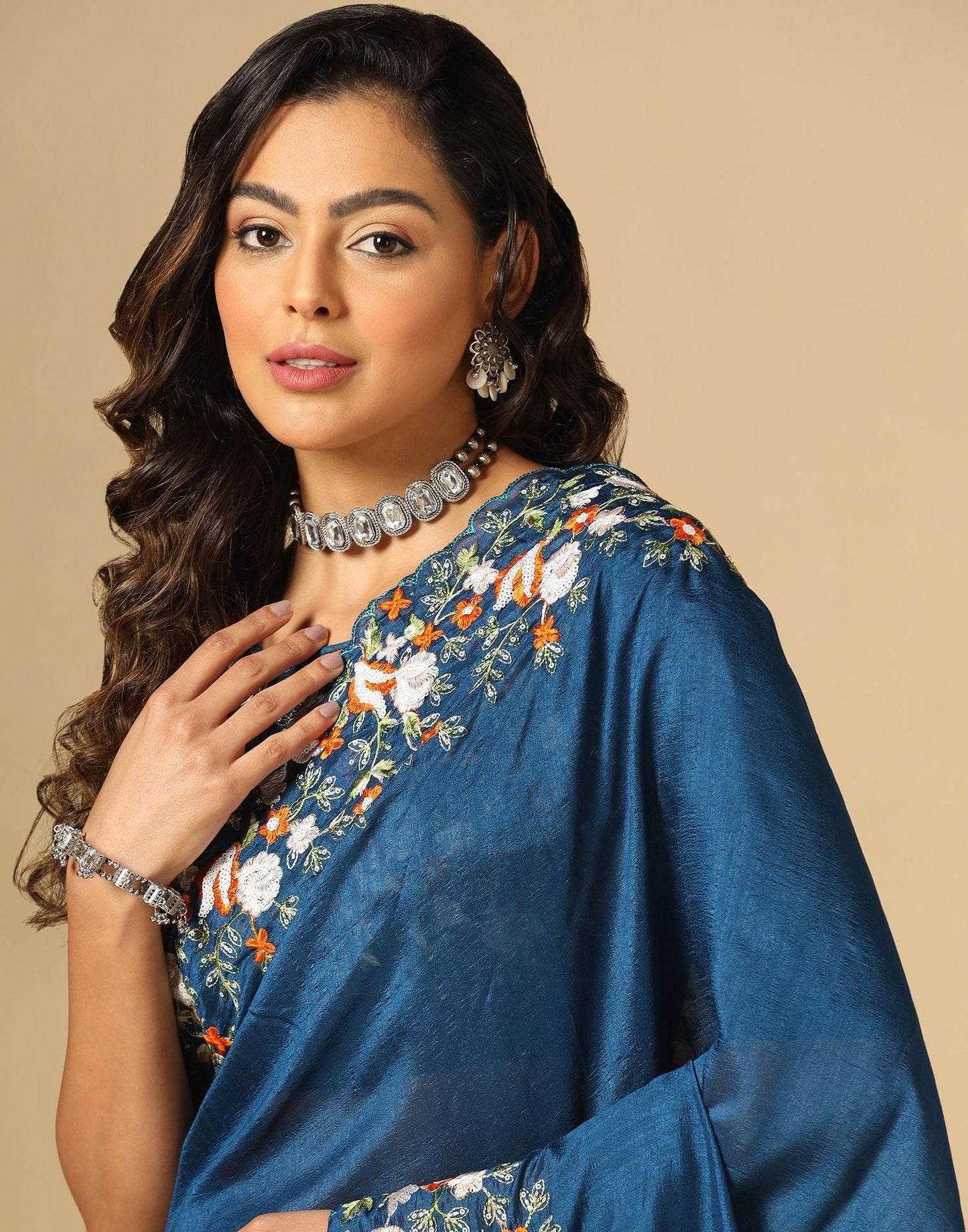 Navy Blue Vichitra Embroidery Saree | Leemboodi