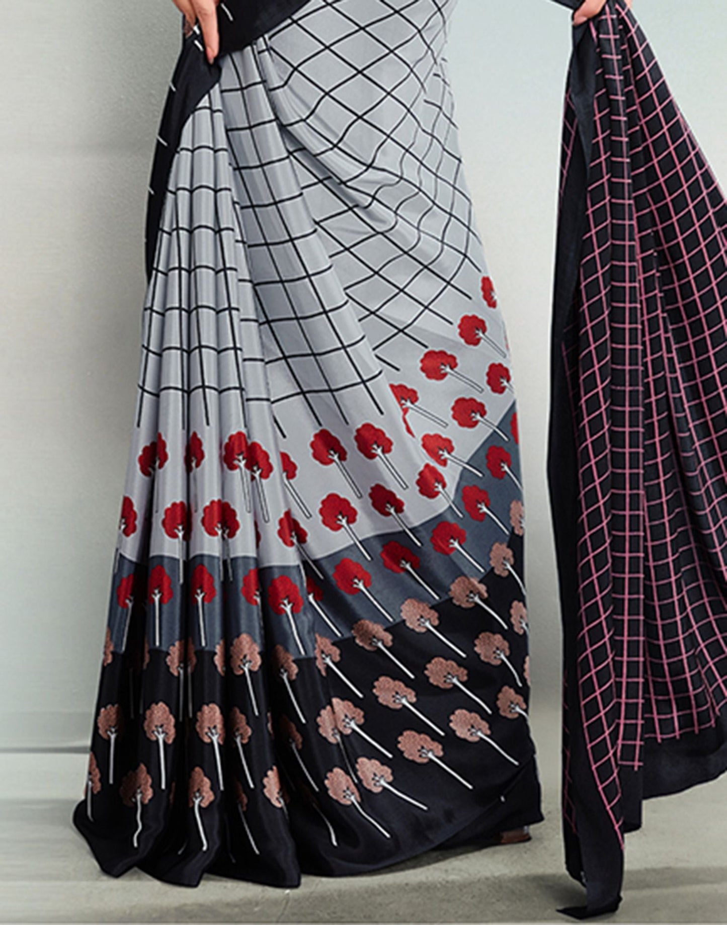 Light Grey Silk Printed Saree | Sudathi