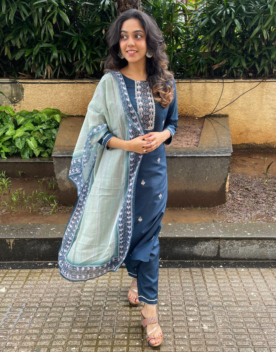 Dark Blue Kurti With Pant And Dupatta | Leemboodi