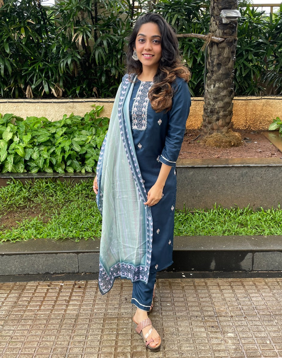 Dark Blue Kurti With Pant And Dupatta | Leemboodi