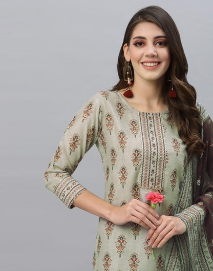 Green Kurti With Pant And Dupatta | Leemboodi