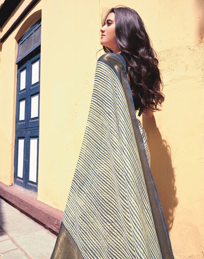 Grey Cotton Printed Saree | Leemboodi