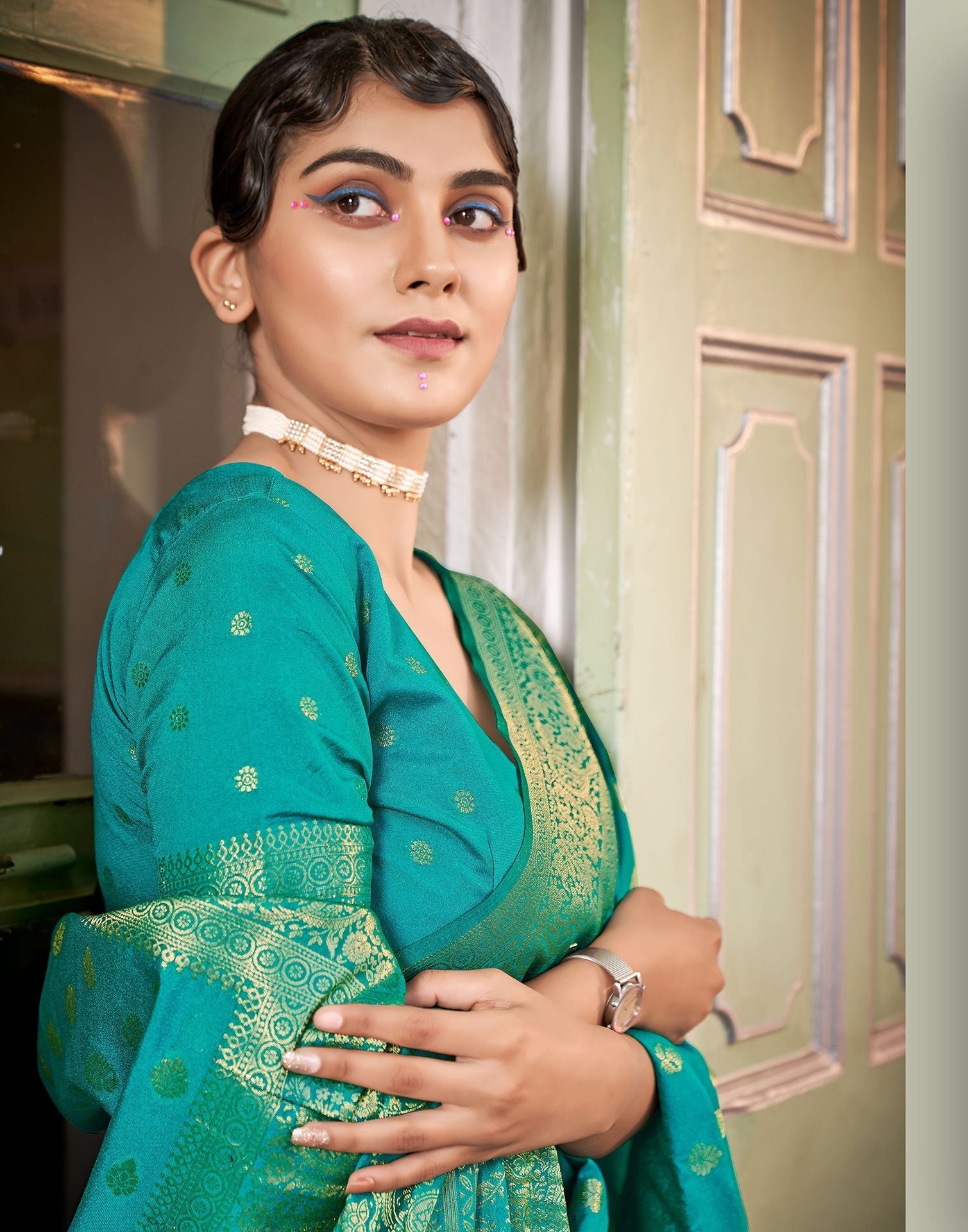 Turquoise Banarasi Saree | Leemboodi