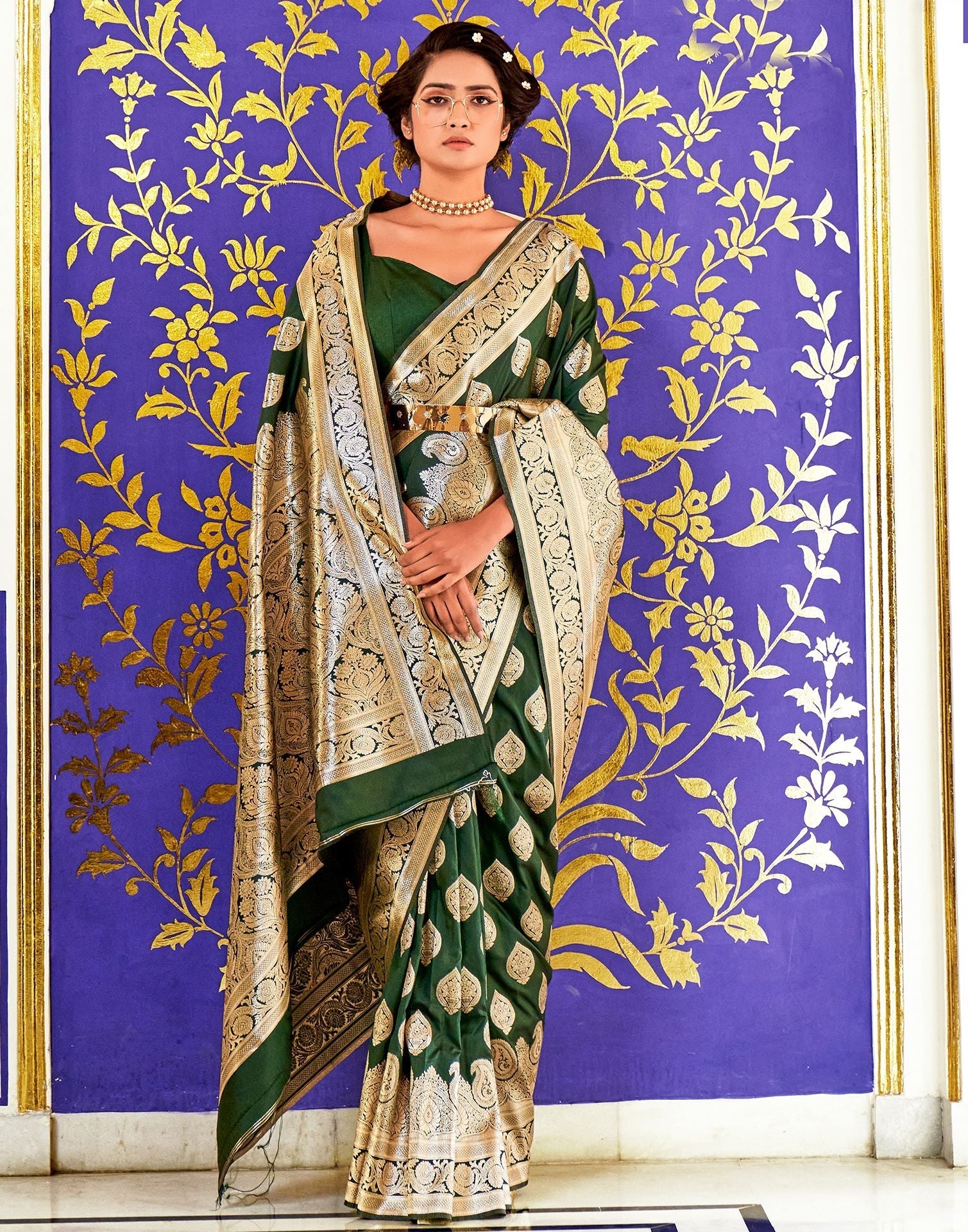 Dark Green Silk Banarasi Saree | Leemboodi
