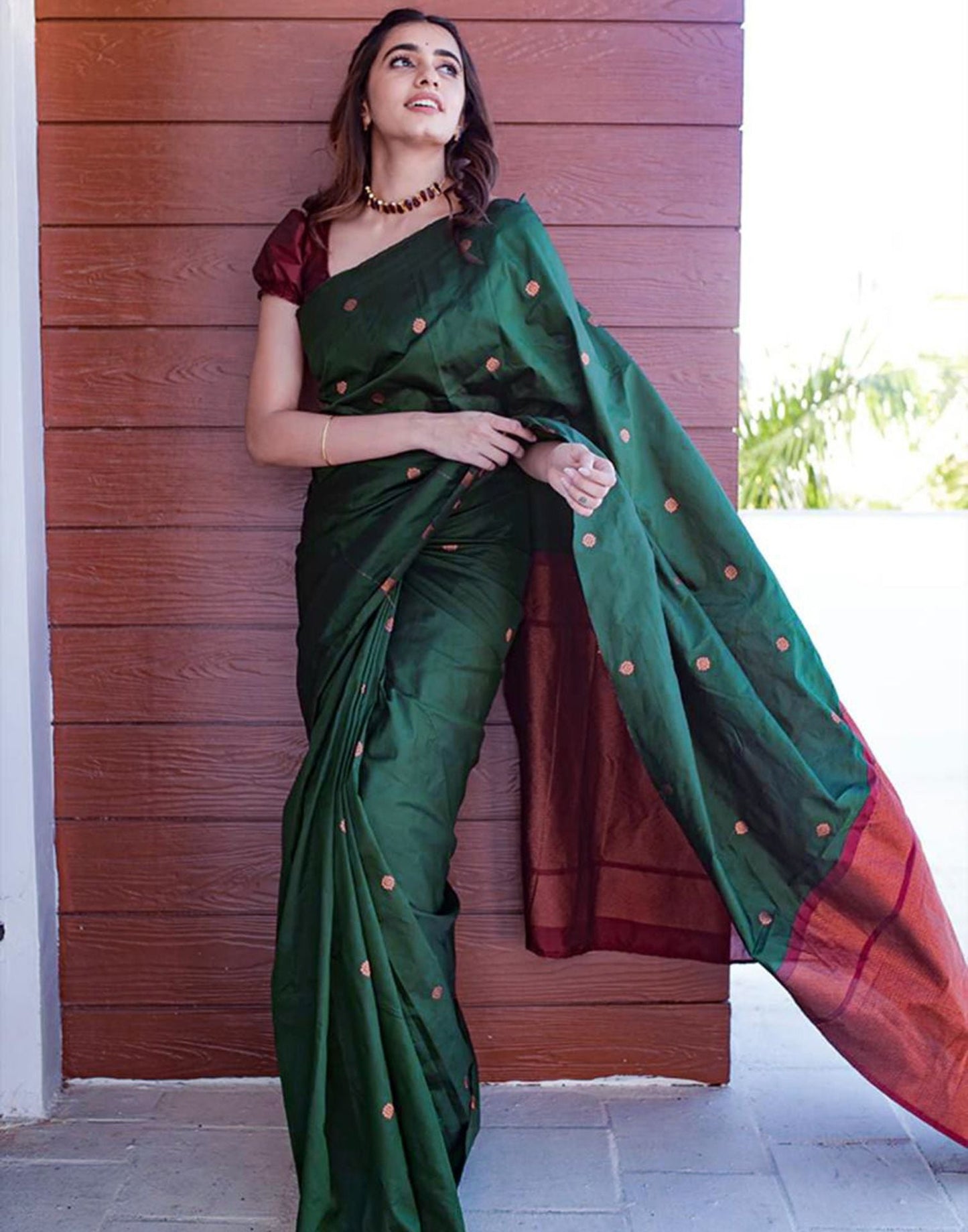 Dark Green Silk Banarasi Saree | Sudathi