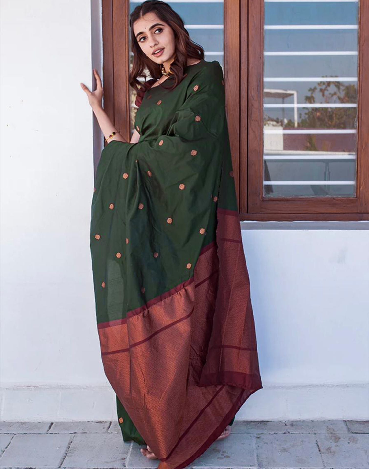 Dark Green Silk Banarasi Saree | Sudathi
