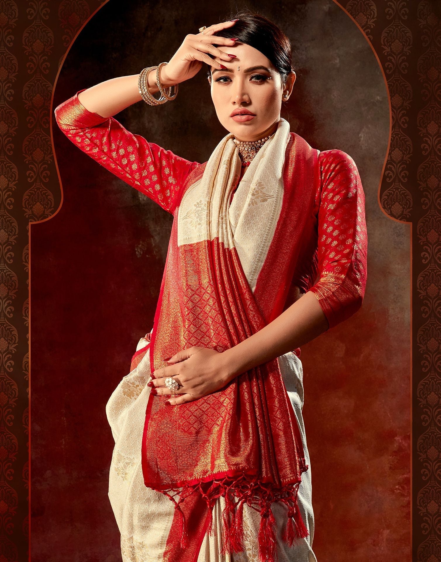 Cream Silk Banarasi Saree | Leemboodi