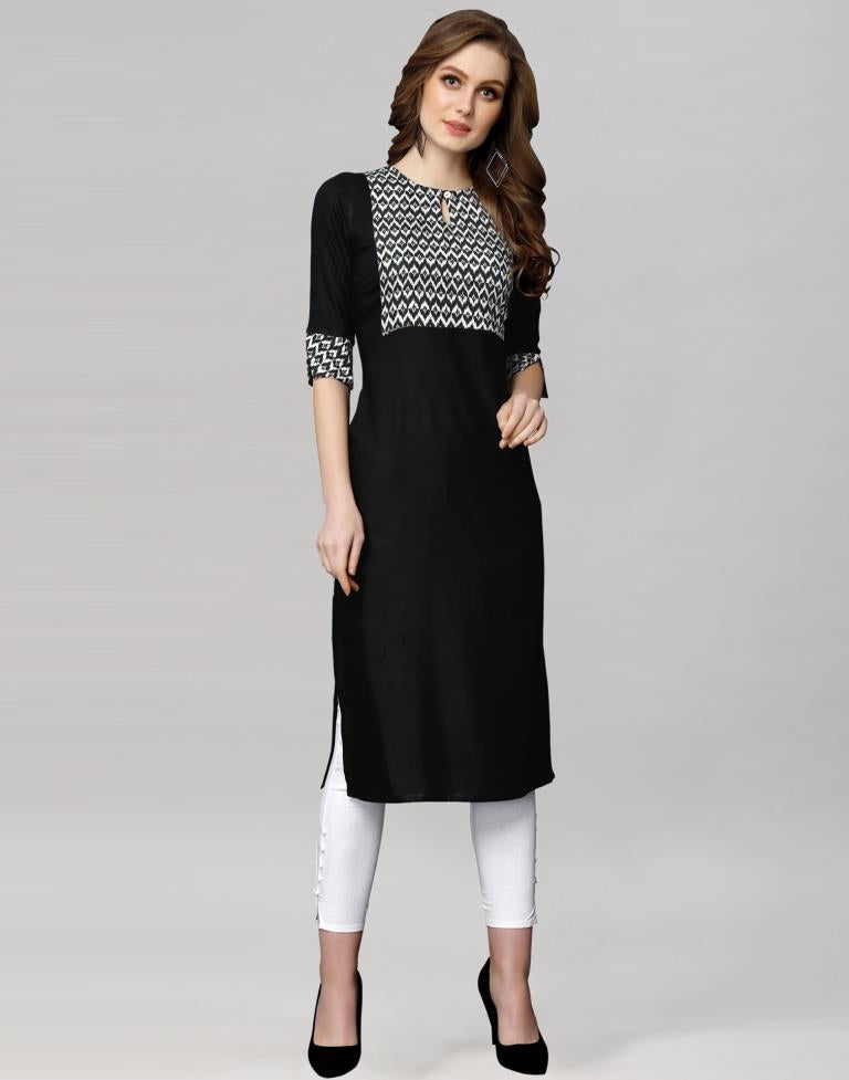 Black Coloured Rayon Printed Kurti With Pant | Sudathi