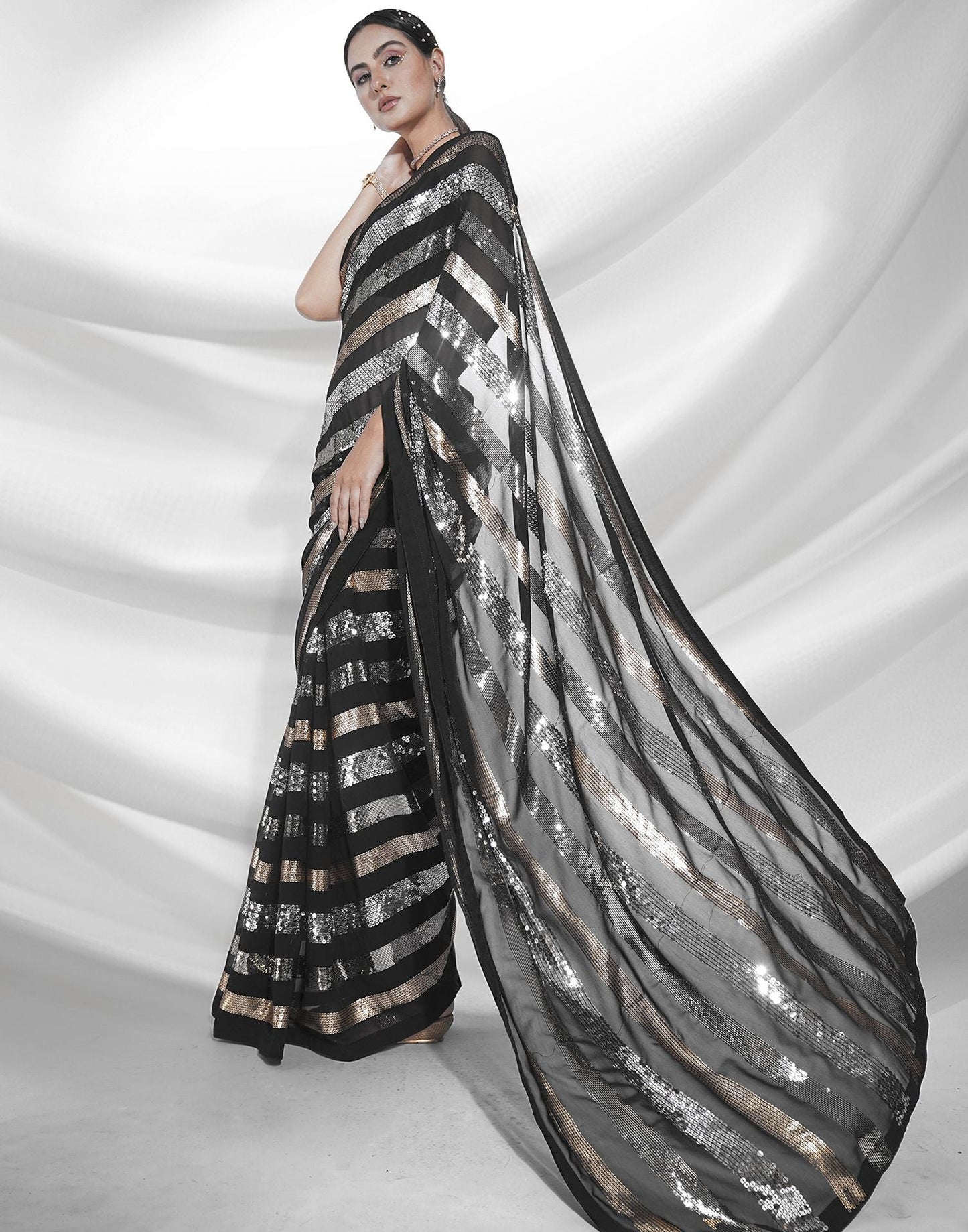 Black Sequence Saree | Leemboodi