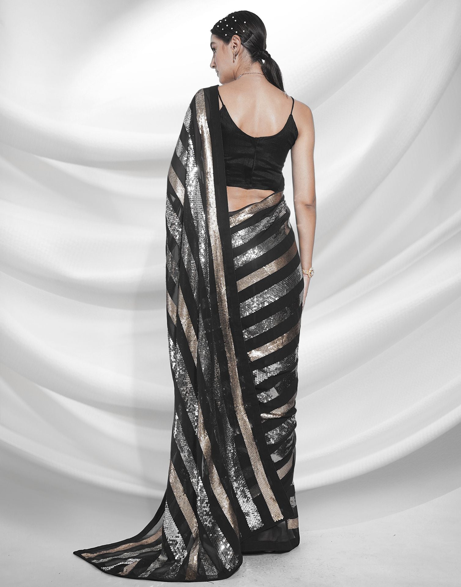 Black Sequence Saree | Leemboodi