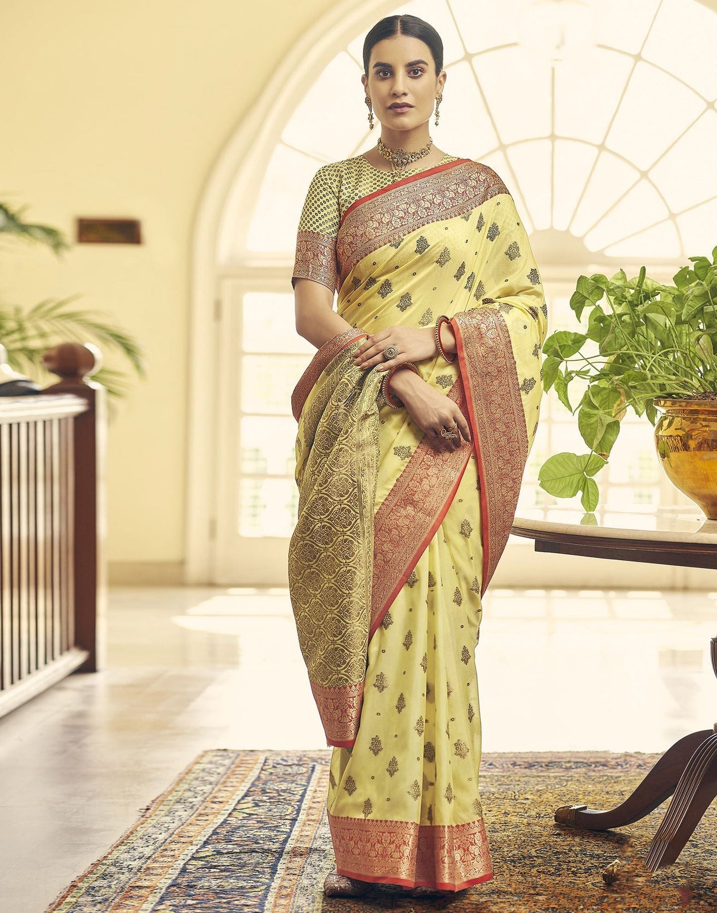 Light Yellow Silk Banarasi Saree | Leemboodi