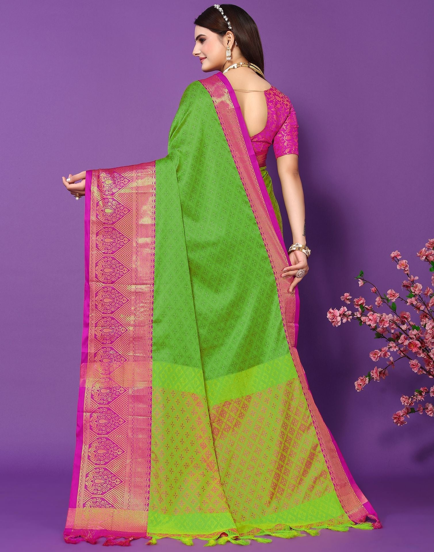 Parrot Green Cotton Saree | Sudathi