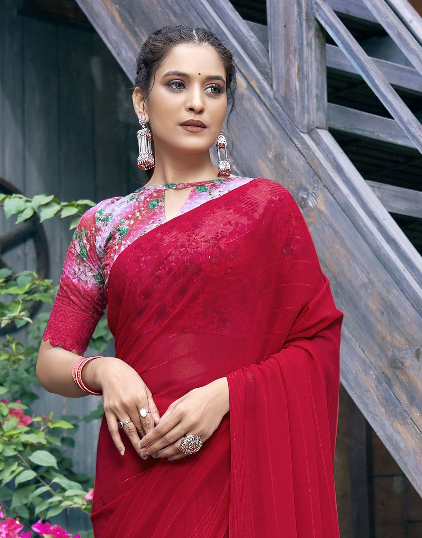 Red Zari Stripe Plain Georgette Saree | Leemboodi