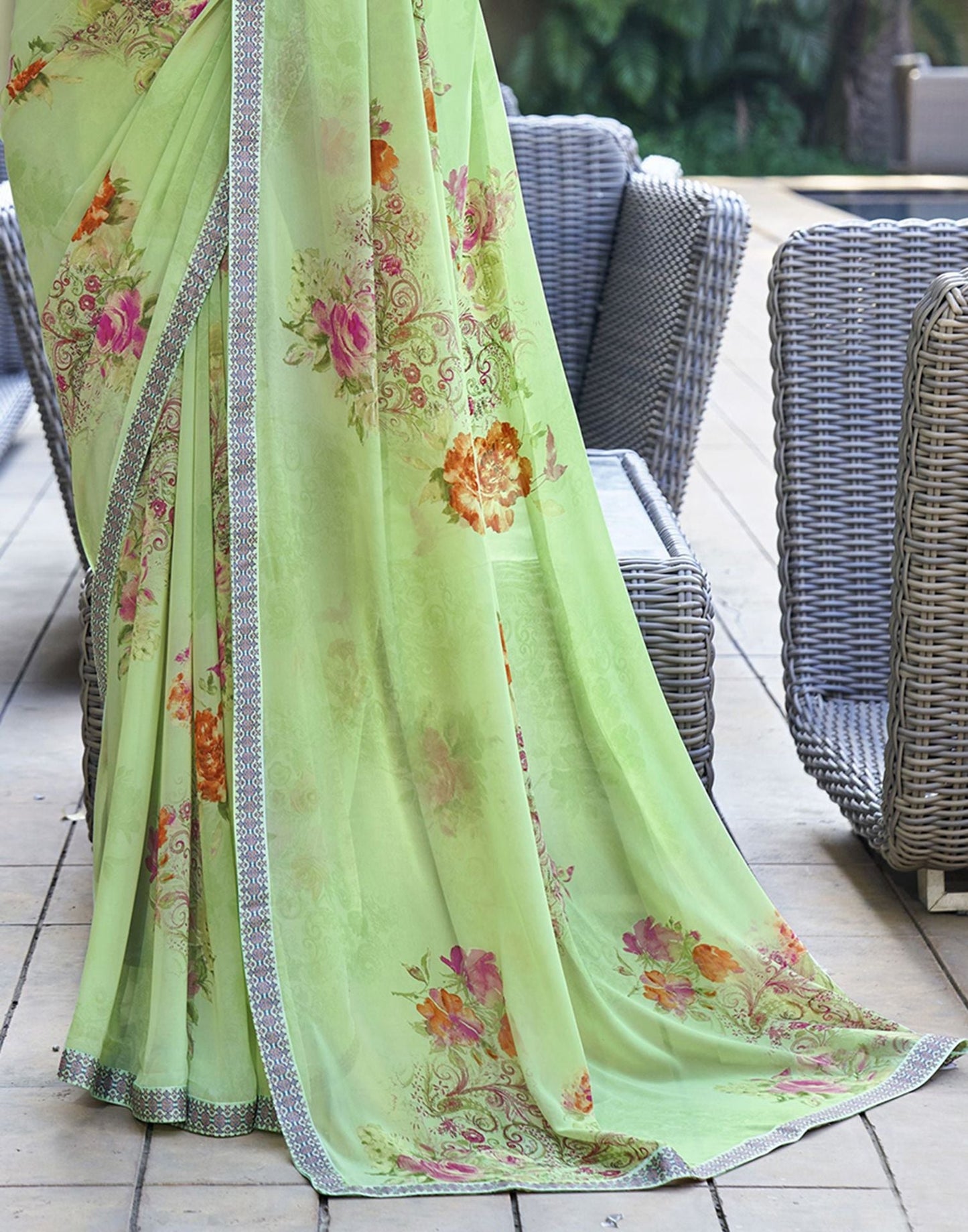 Light Green Floral Printed Georgette Saree | Leemboodi