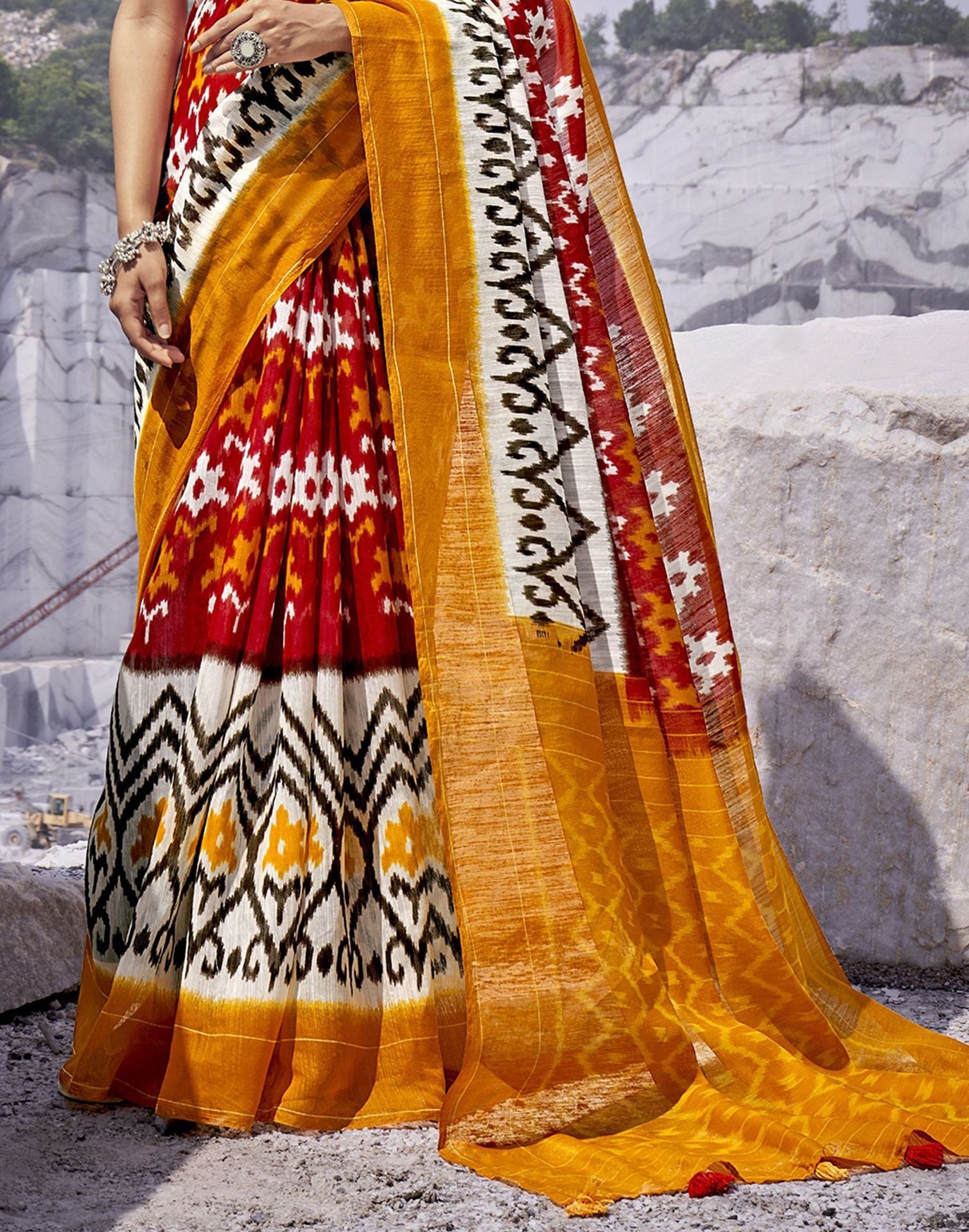 Red Tassel Printed Cotton Saree | Sudathi