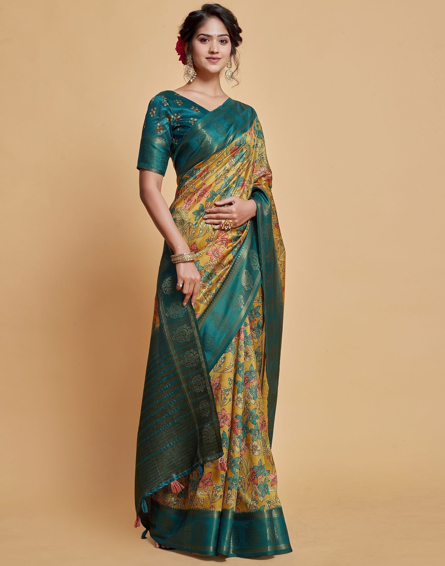 Yellow Floral Printed Viscose Silk Saree | Leemboodi