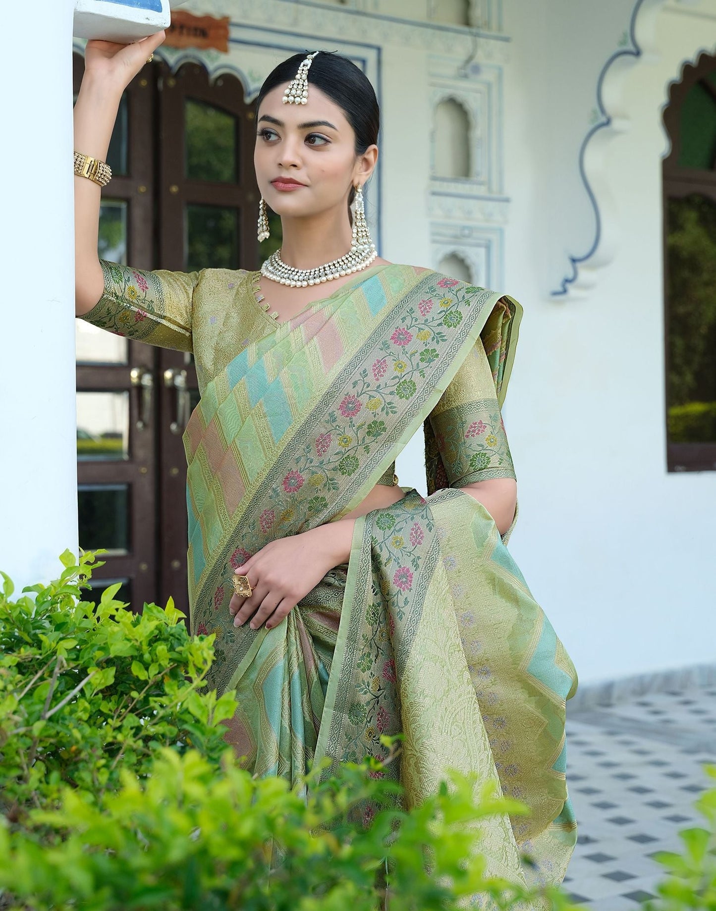 Pista Green Woven Banarasi Organza Saree | Leemboodi